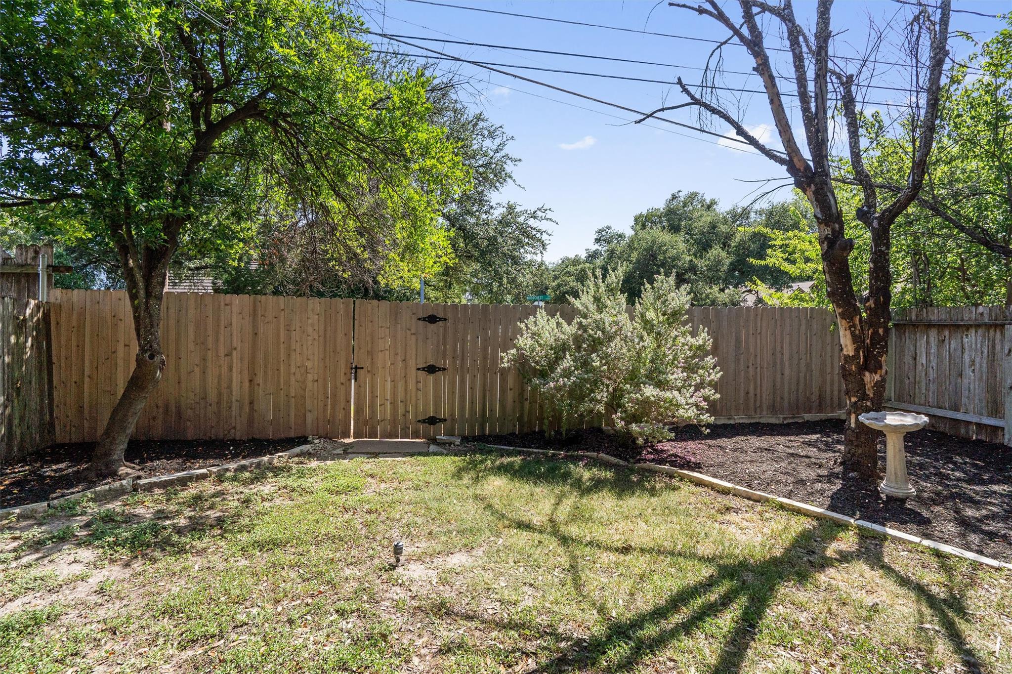 6501 Columbia Oaks Ct #10 Property Photo 21