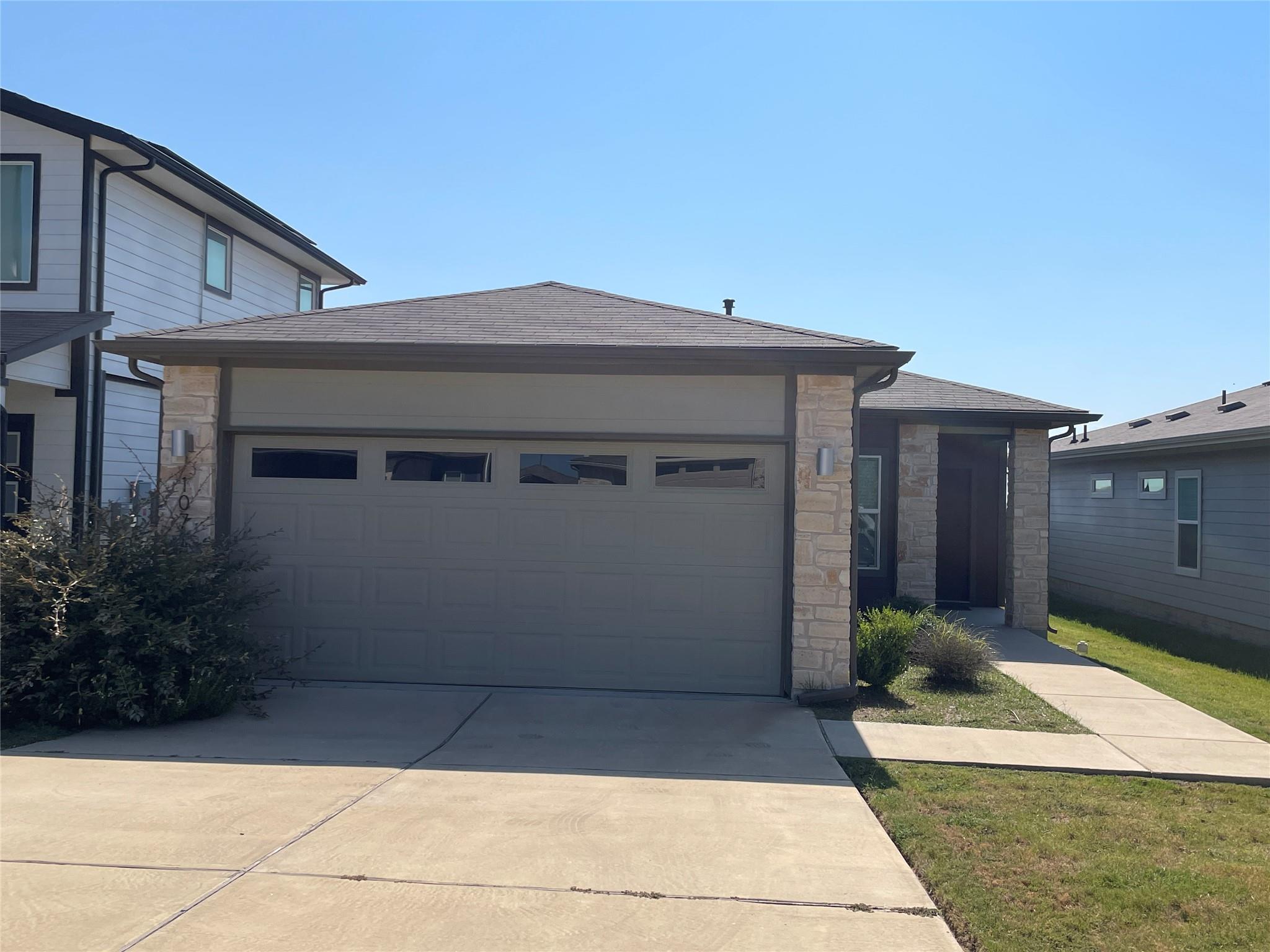 10713 Meris Ln Property Photo 1