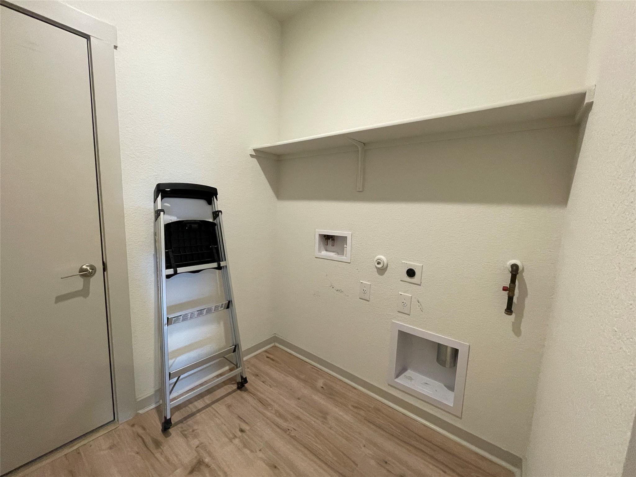 10713 Meris Ln Property Photo 13