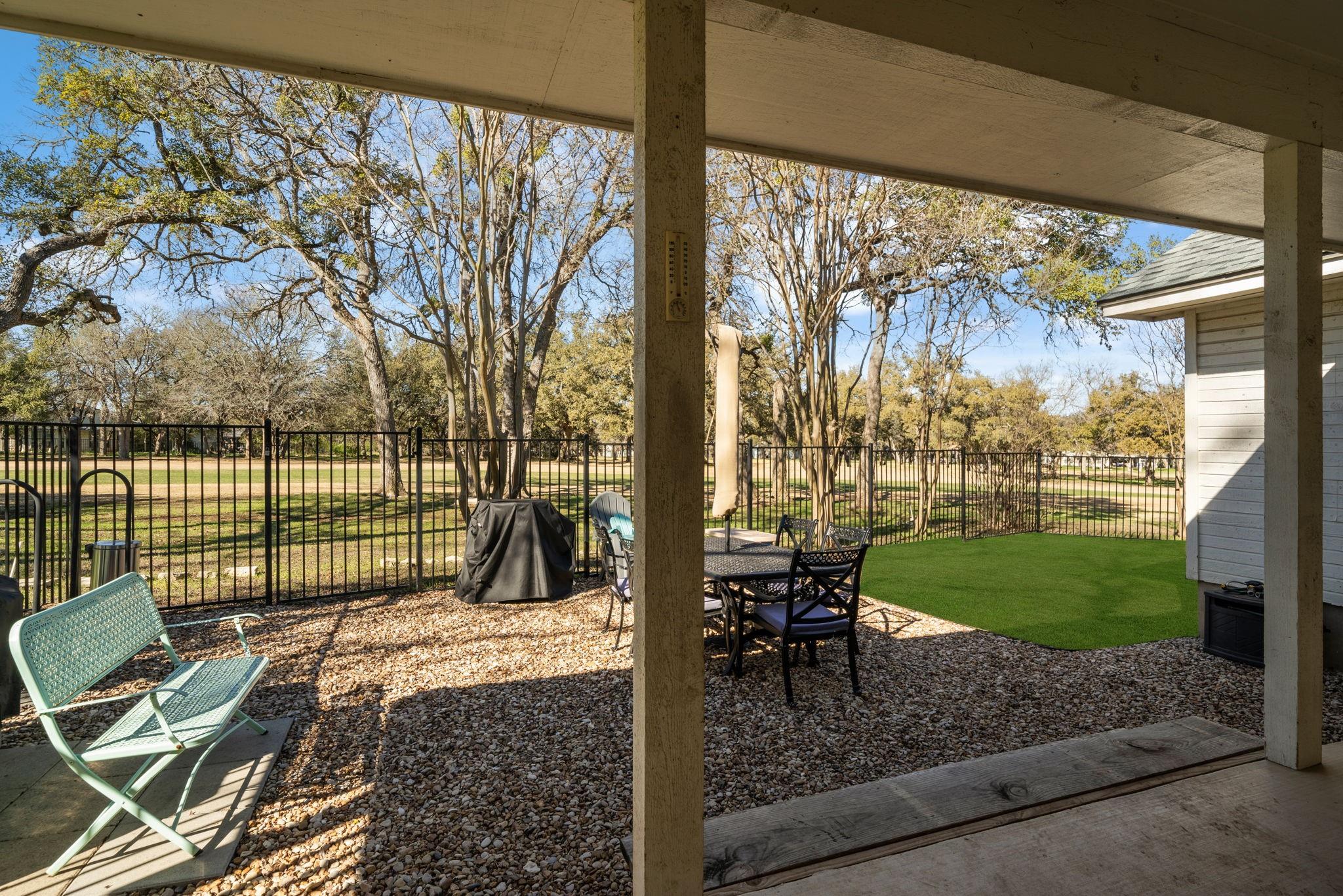 21 Par View Dr Property Photo 6