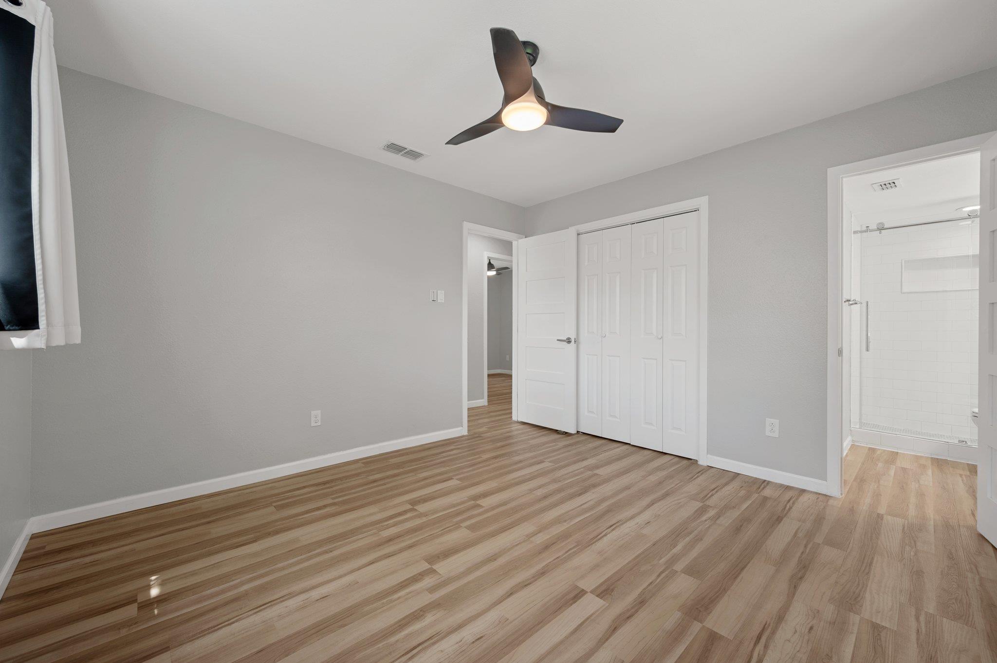 1111 Lawson Ln Property Photo 22