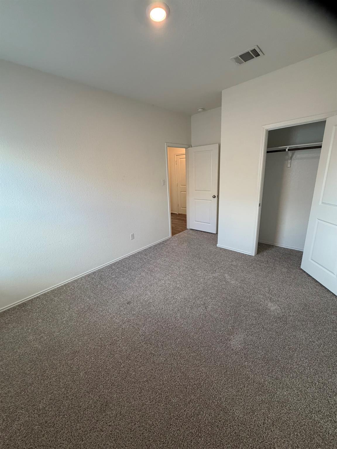 109 High Hill Cv Property Photo 12