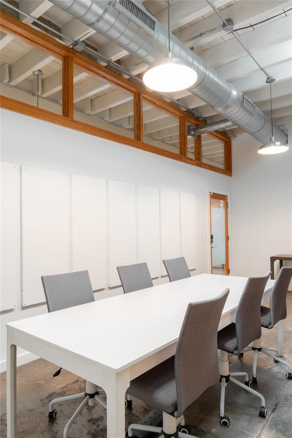 1101 E 6th St #c Property Photo 7