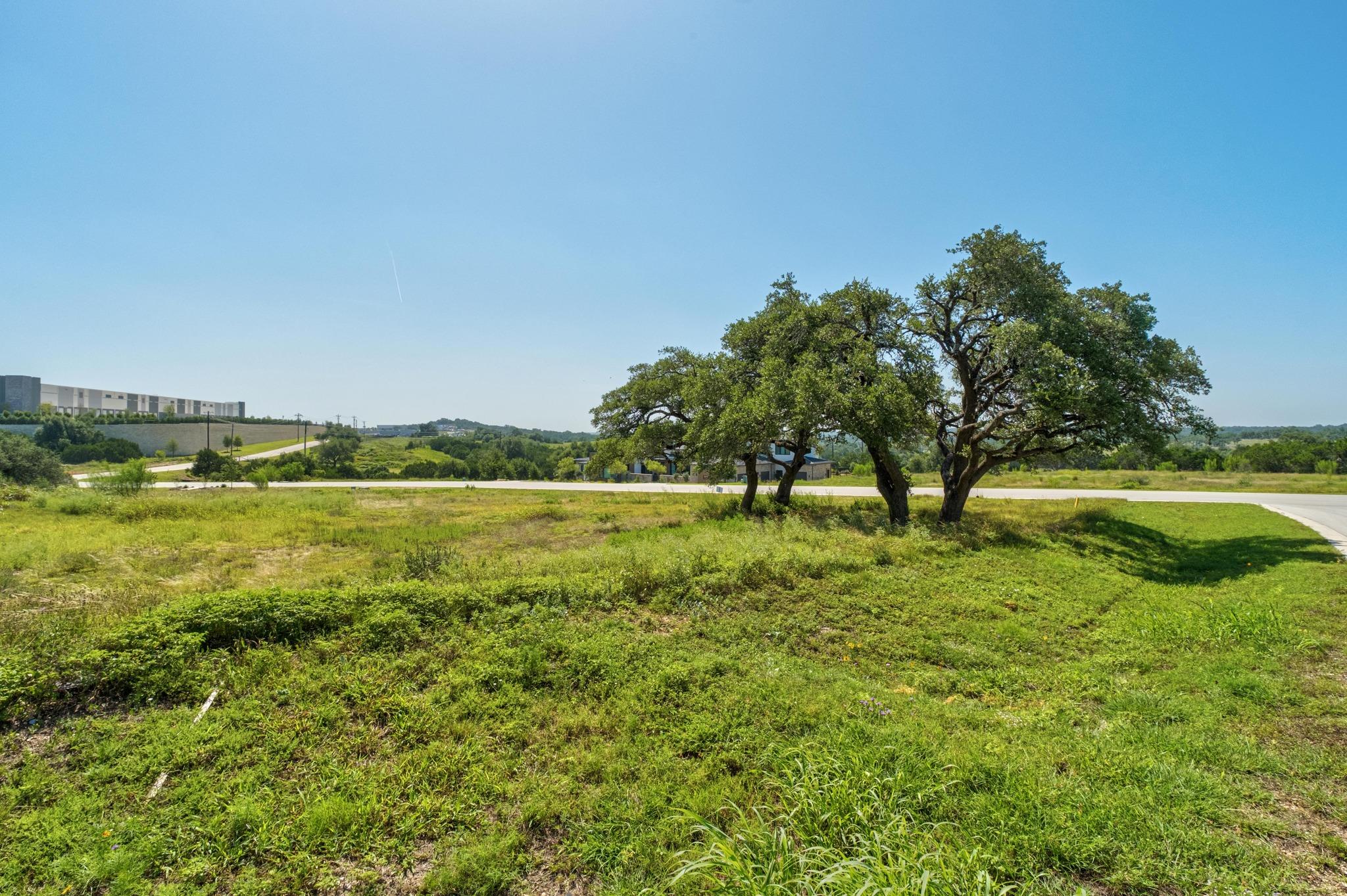 5813 Twin Peaks Trce Property Photo 12