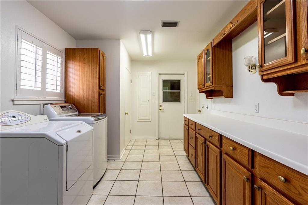 12504 Silver Spur Rd Property Photo 10