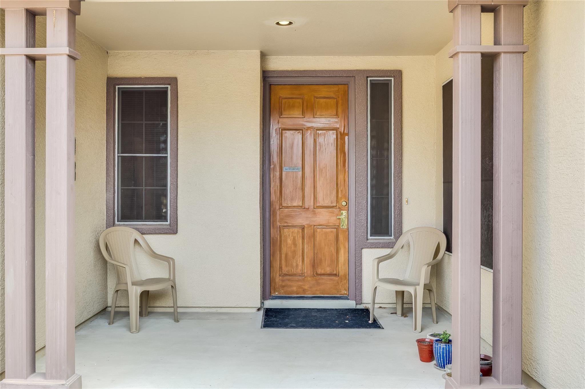 100 Bluestem Dr Property Photo 2