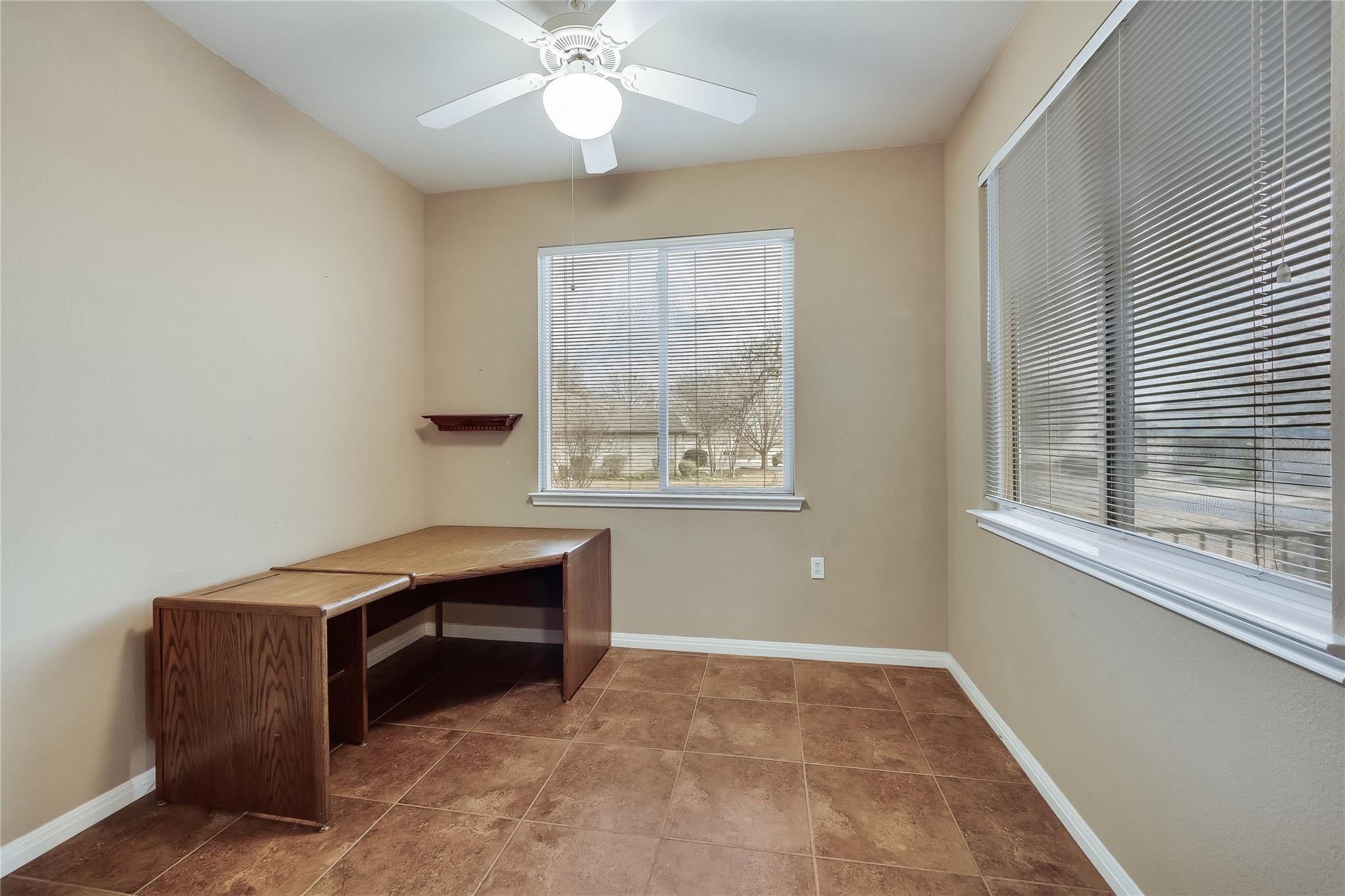 100 Bluestem Dr Property Photo 20
