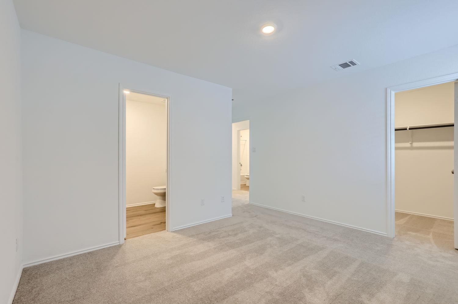 121 Standing Rock Ln Property Photo 14