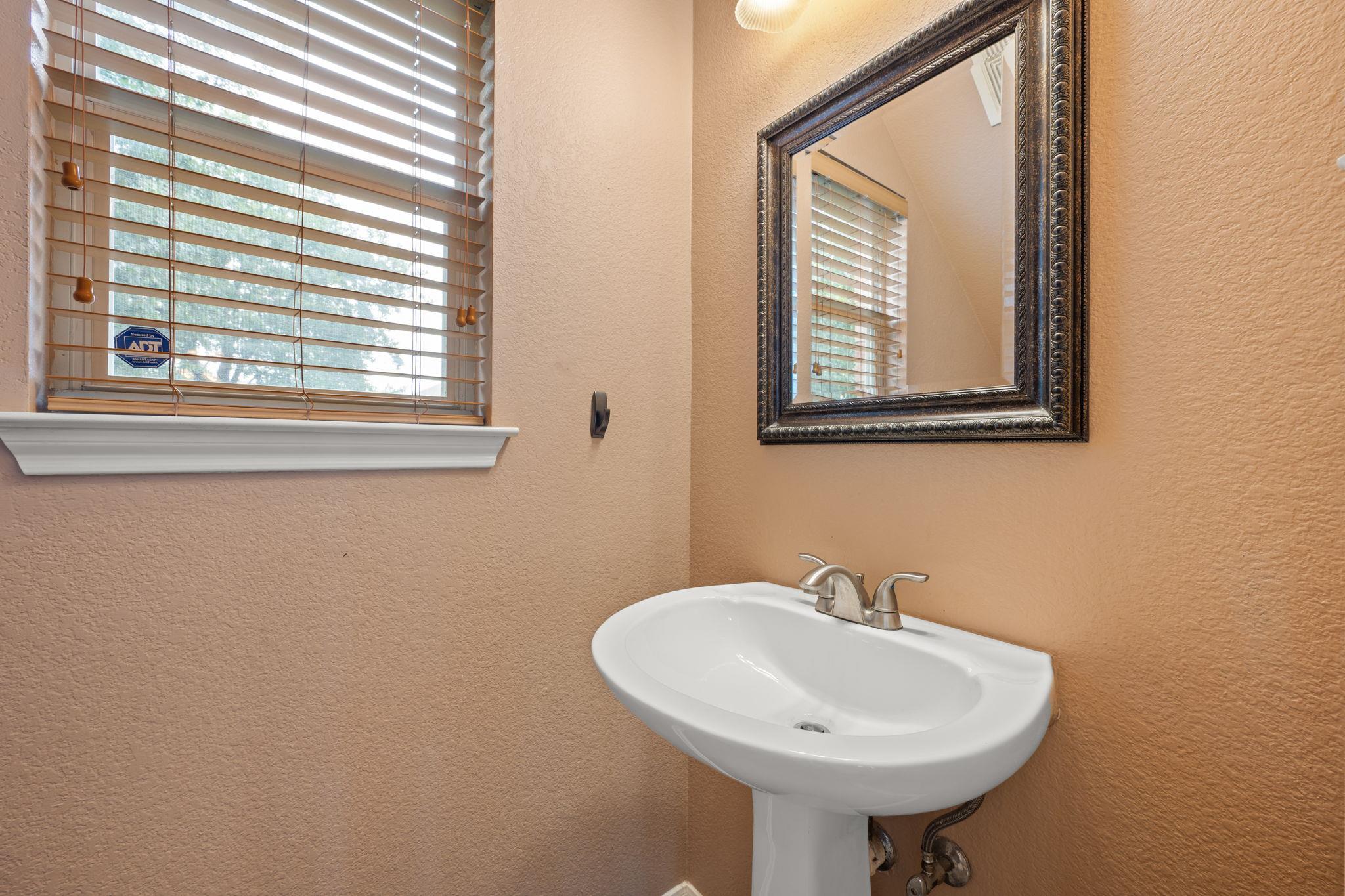 1006 Shadow Valley Cv Property Photo 15
