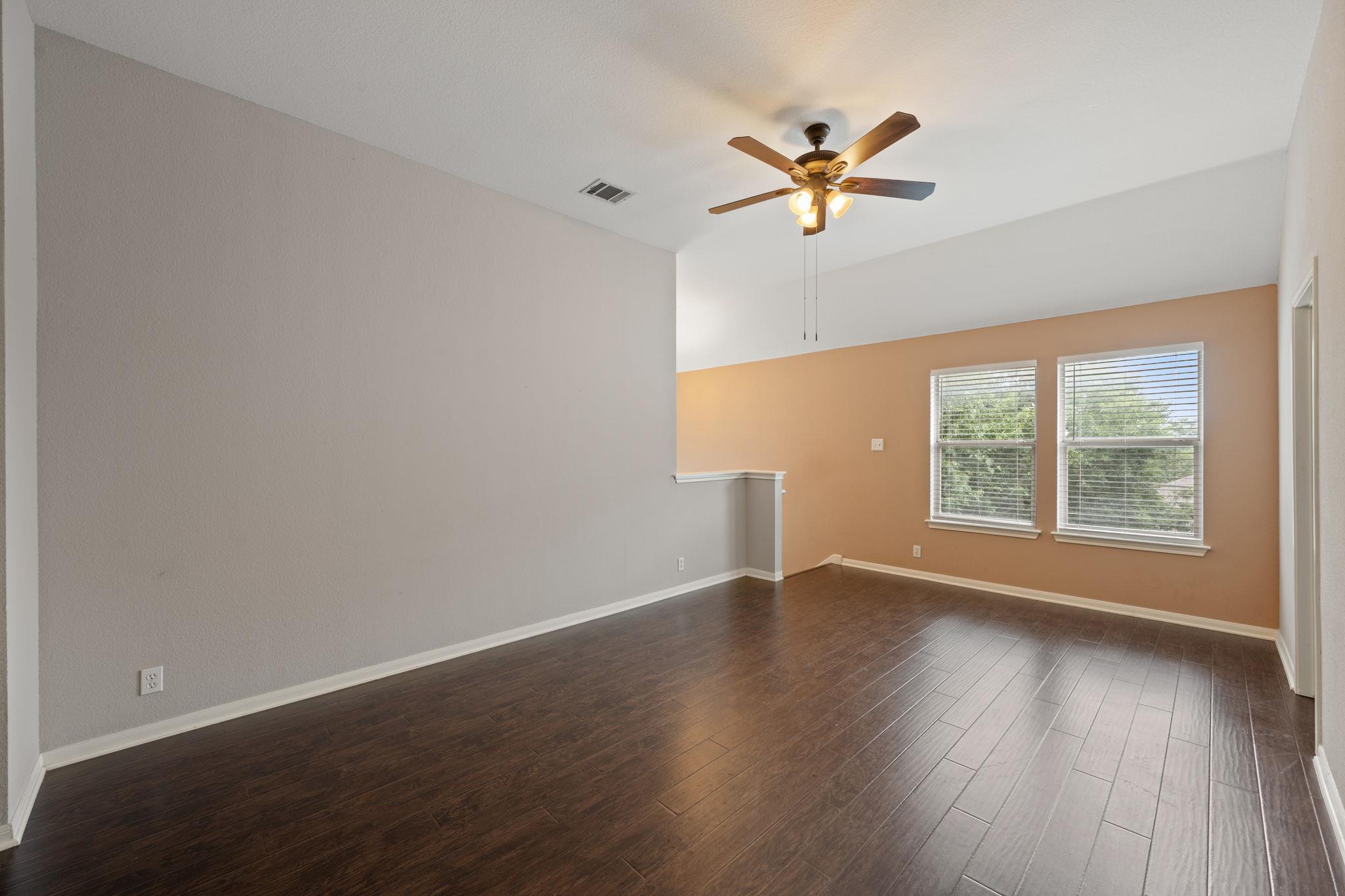 1006 Shadow Valley Cv Property Photo 18