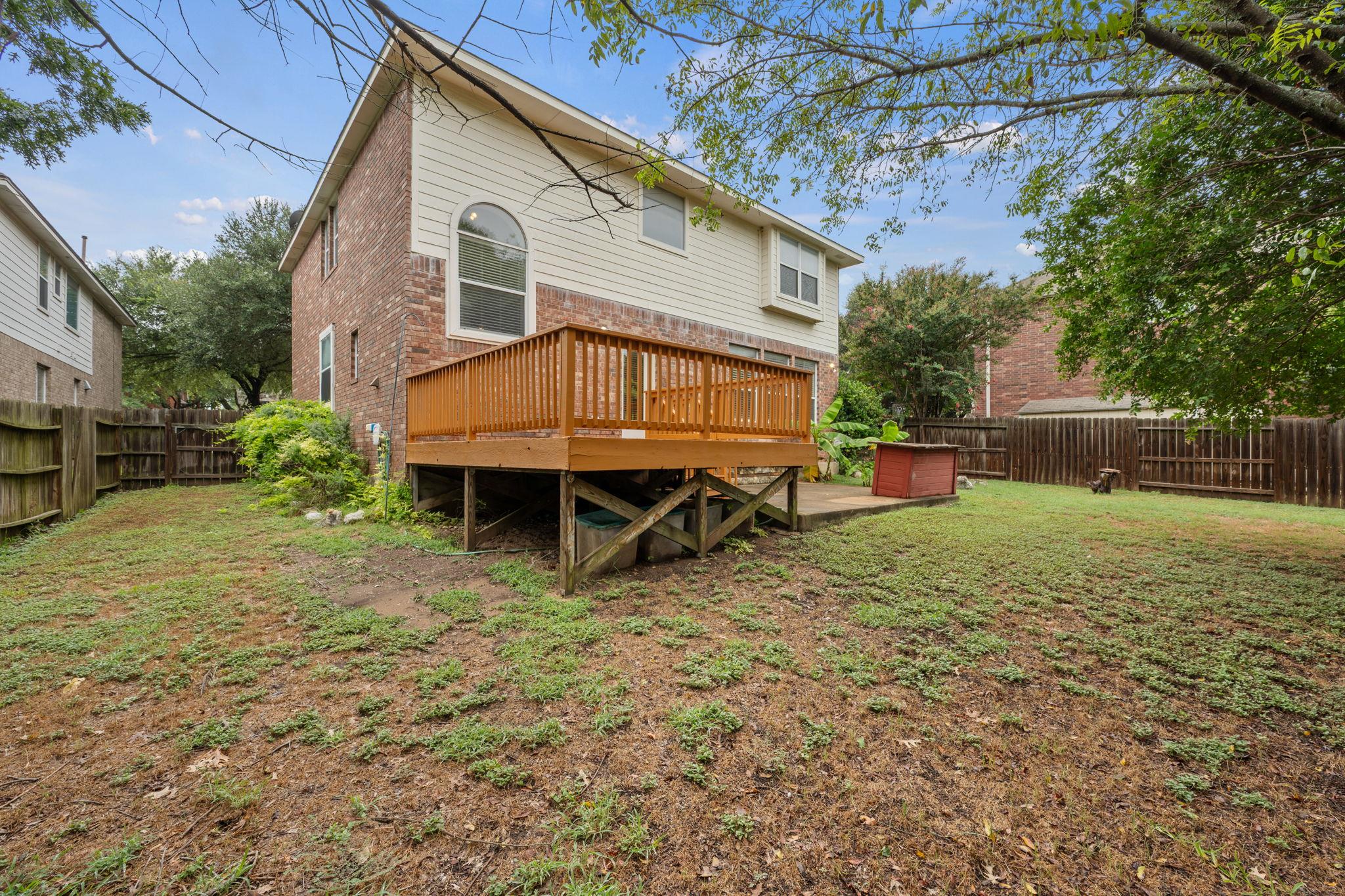 1006 Shadow Valley Cv Property Photo 33