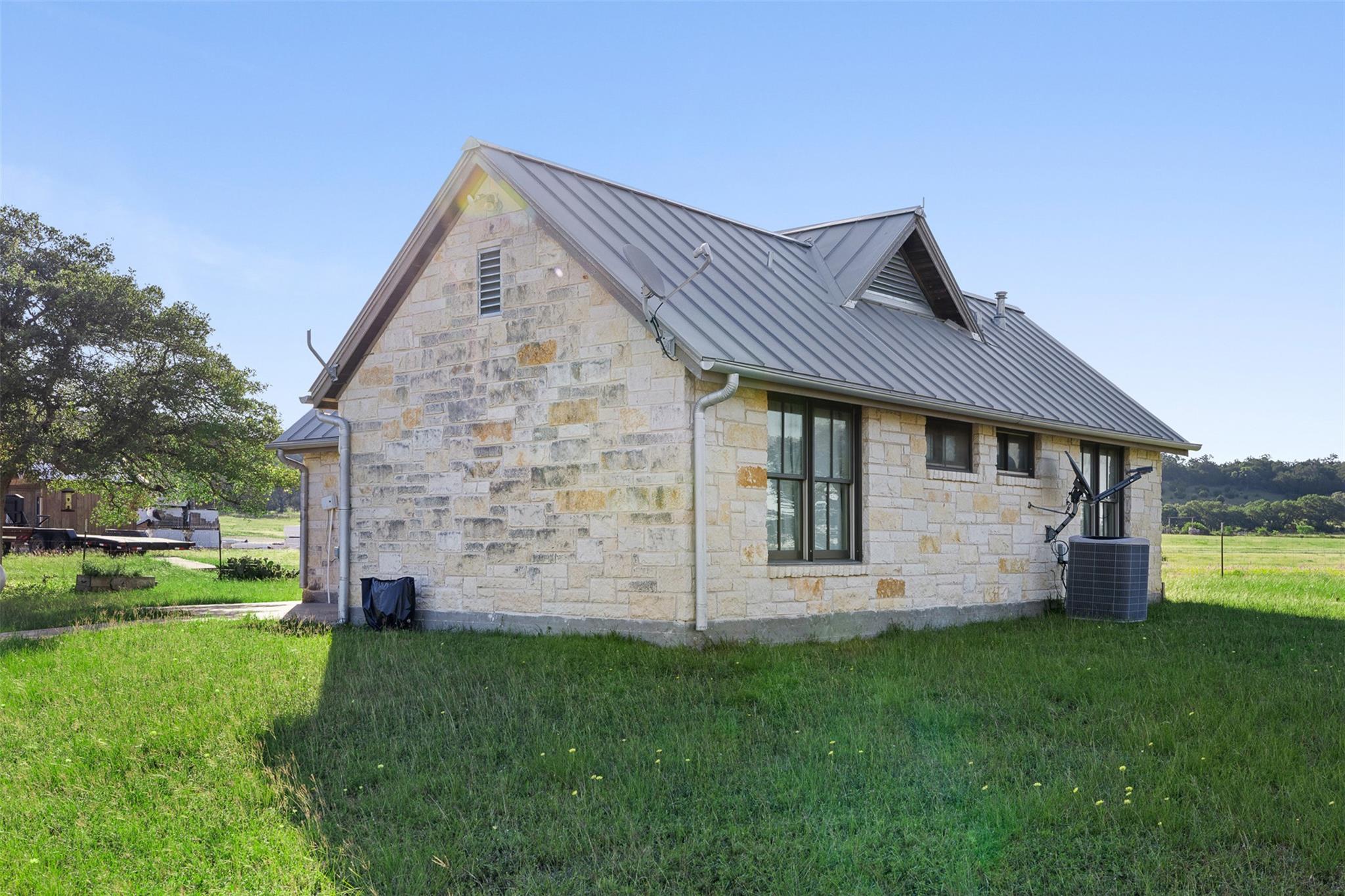 1081 County Road 1320 None Property Photo 22