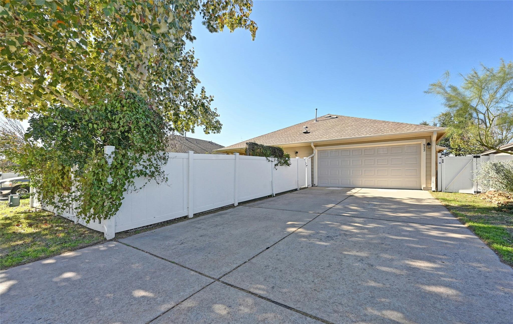 932 Great Sand Dunes Ave Property Photo 27