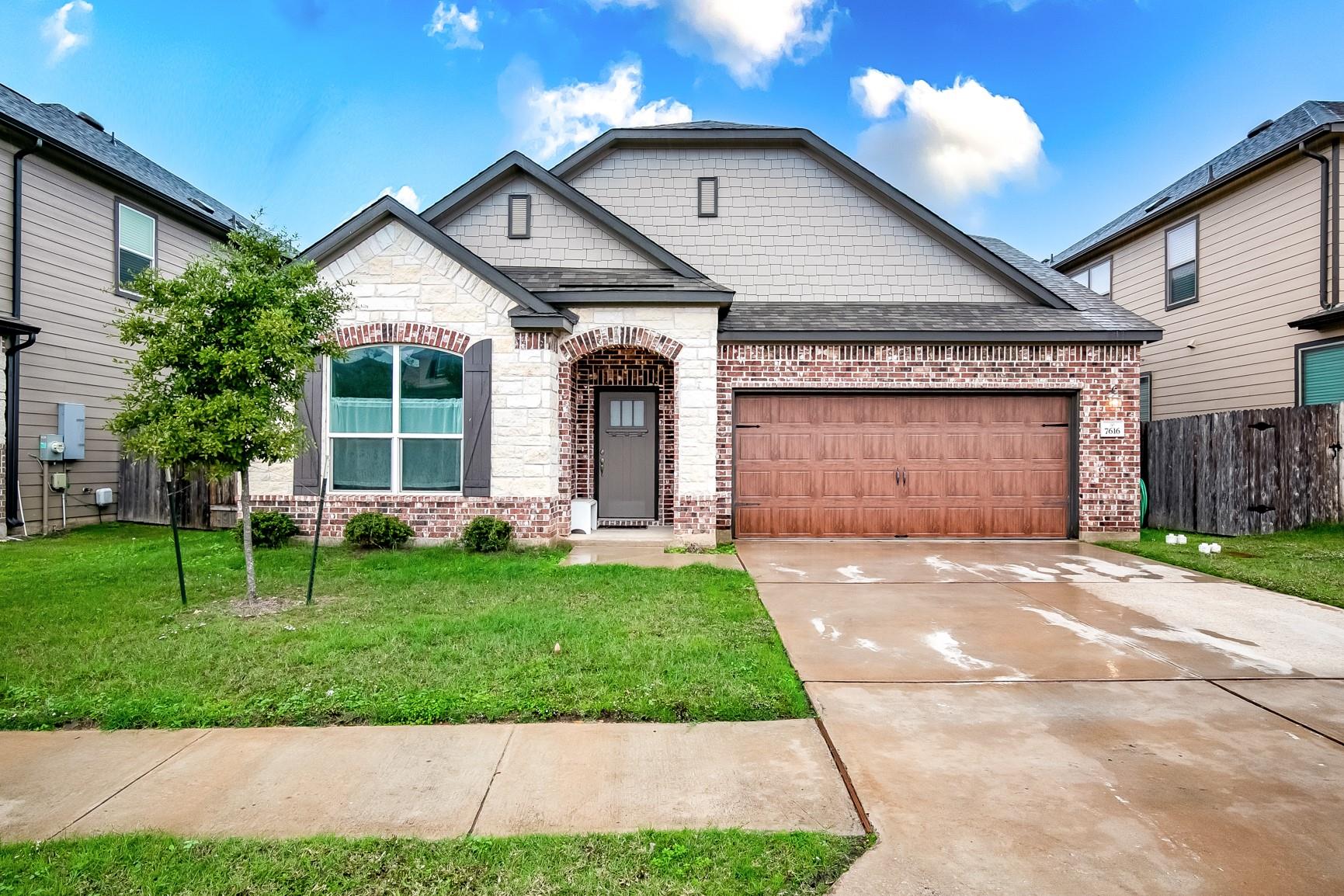 7616 Groundhog Way Property Photo 1