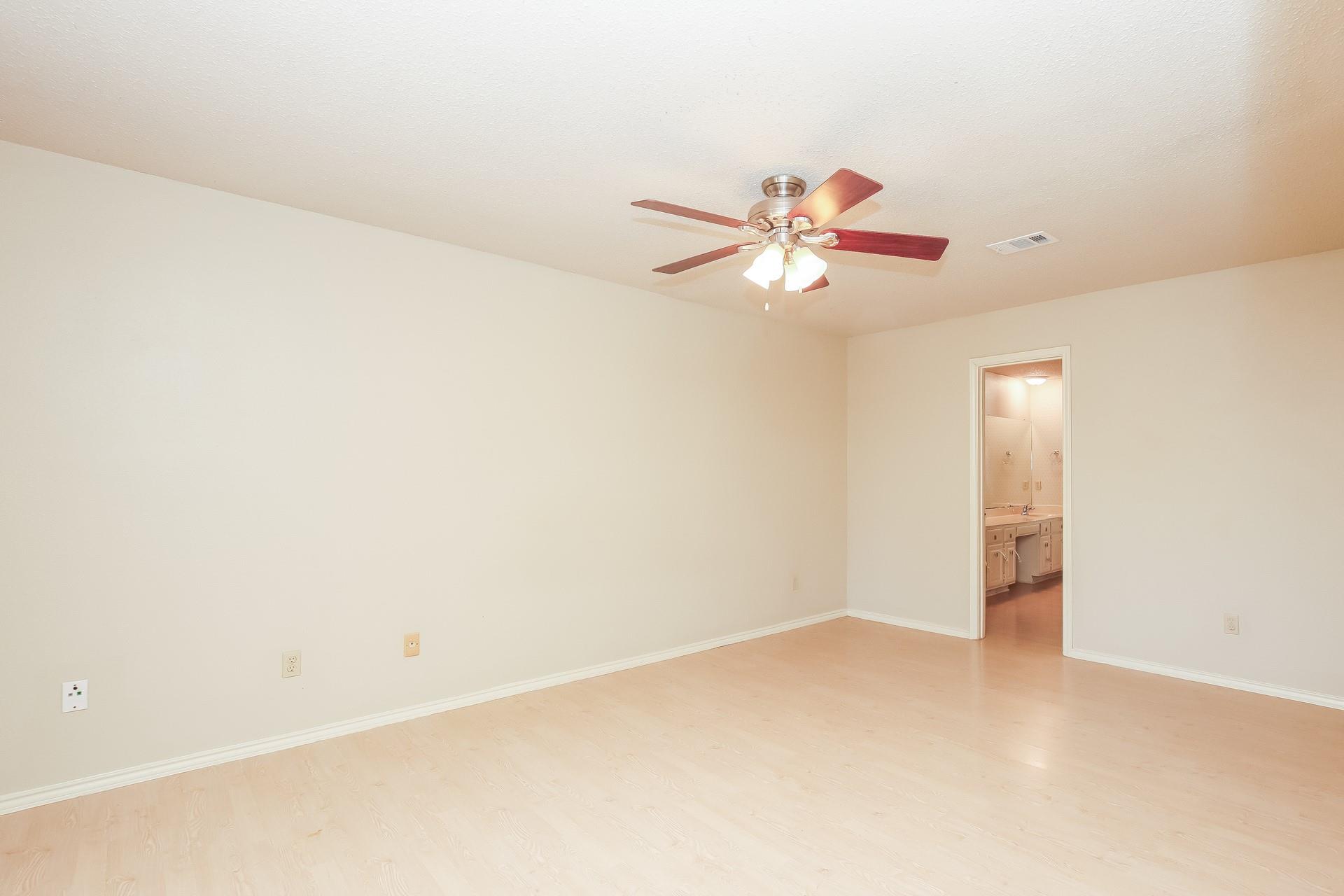 13121 New Boston Bnd Property Photo 9