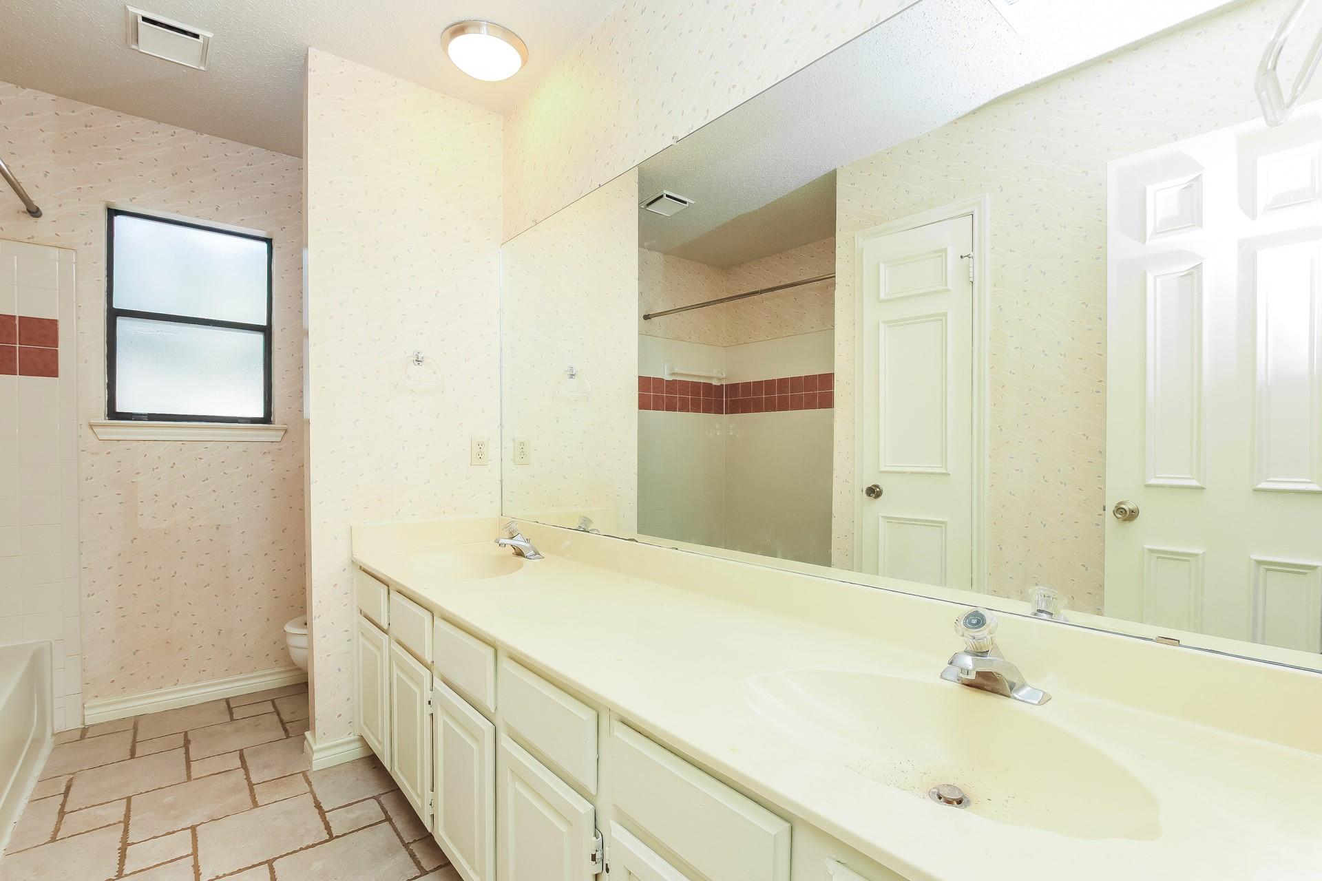 13121 New Boston Bnd Property Photo 16