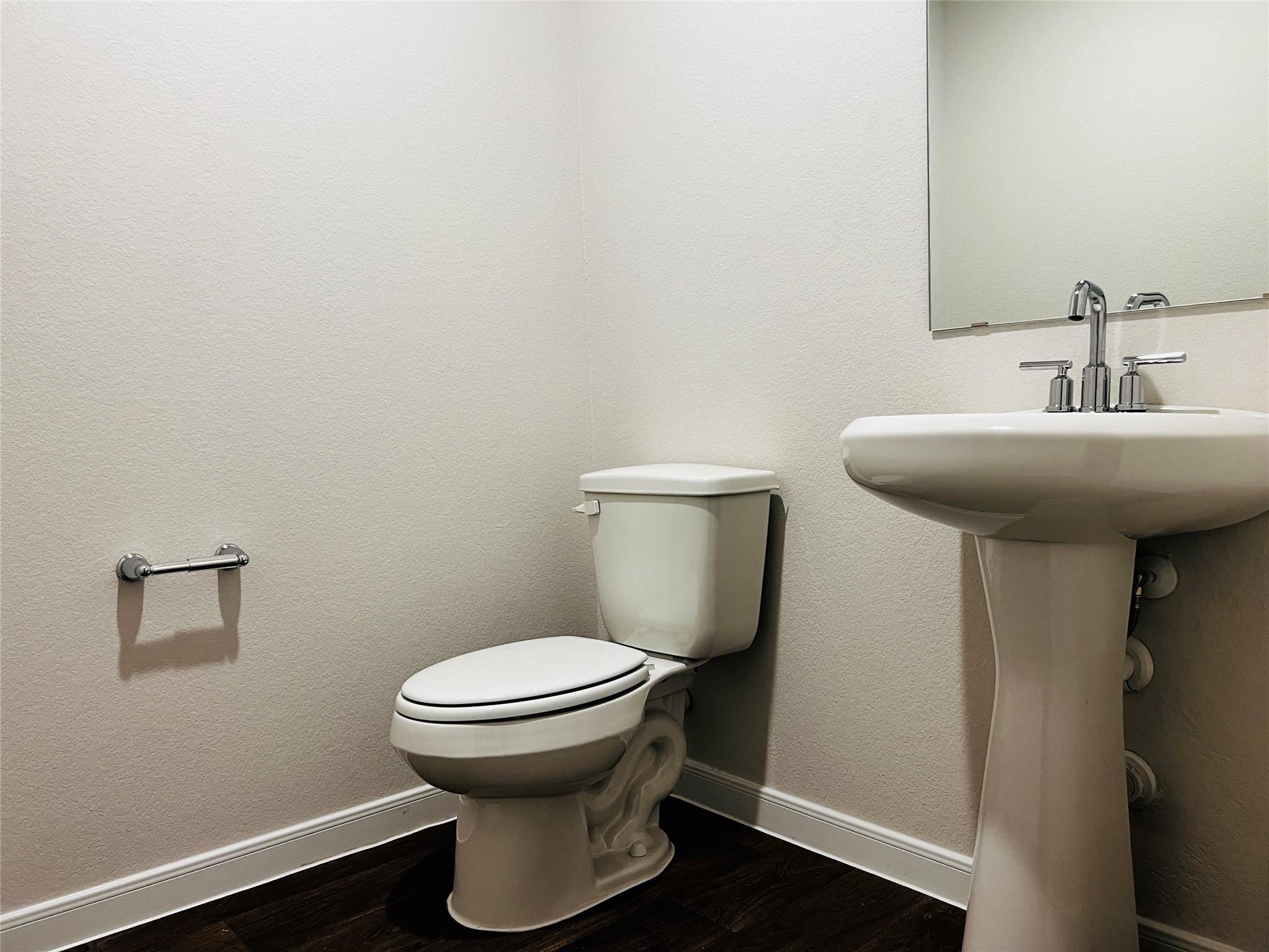 315 Darwin Pl Property Photo 9