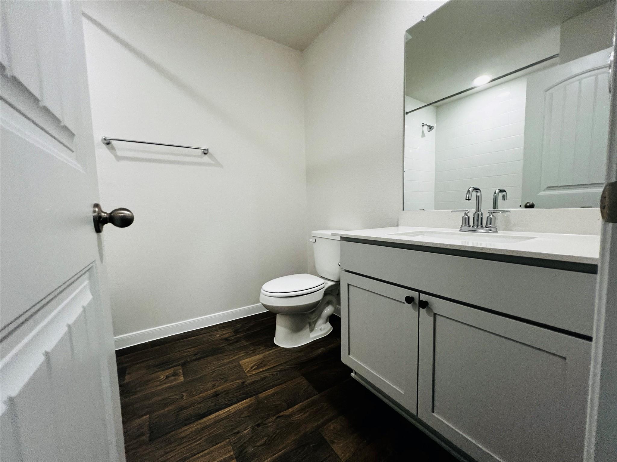 315 Darwin Pl Property Photo 10