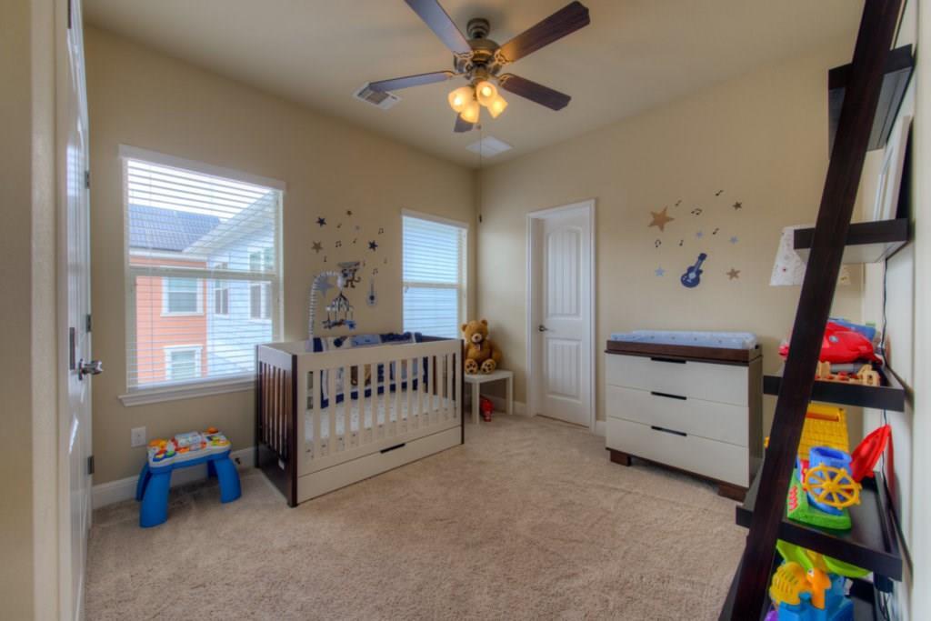 4524 Ruiz St Property Photo 11