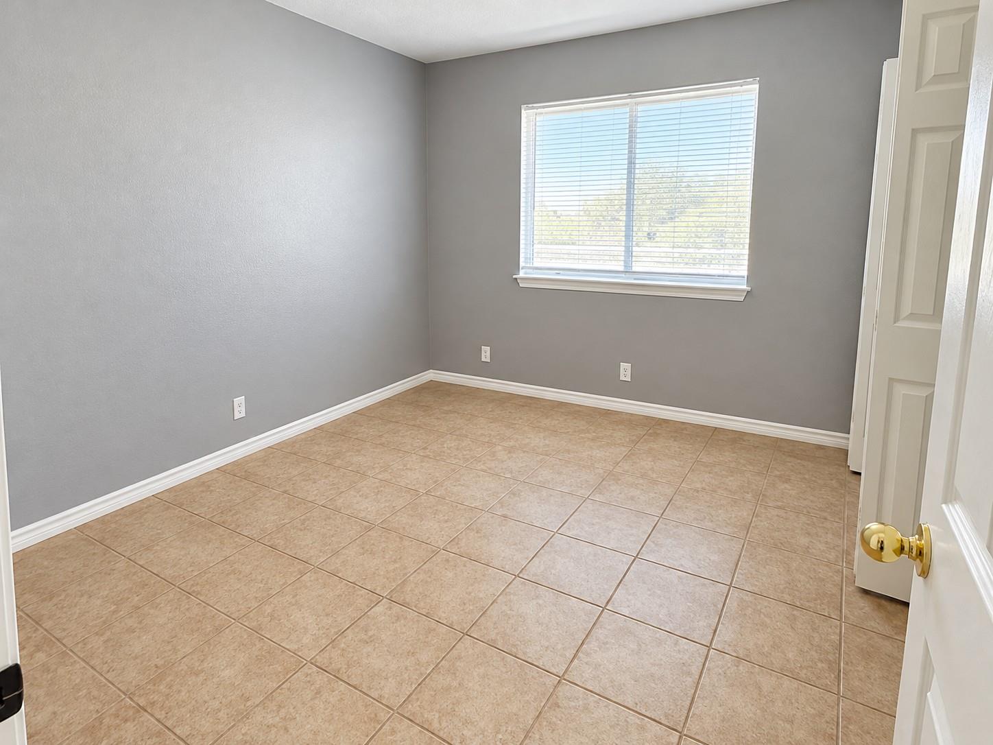 3209 Raging River Dr Property Photo 9