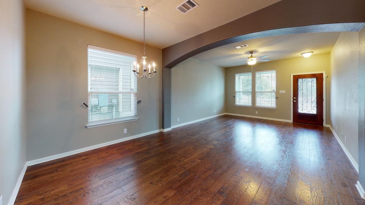 8516 Inca Dove Dr Property Photo 3