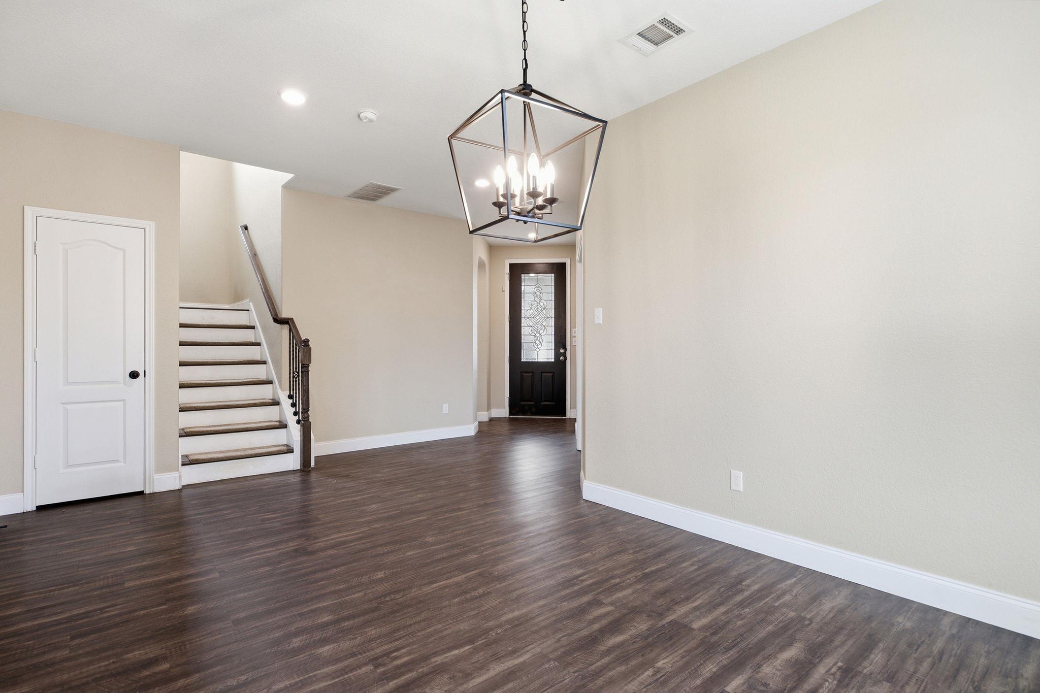 2950 E Old Settlers Blvd #29 Property Photo 6