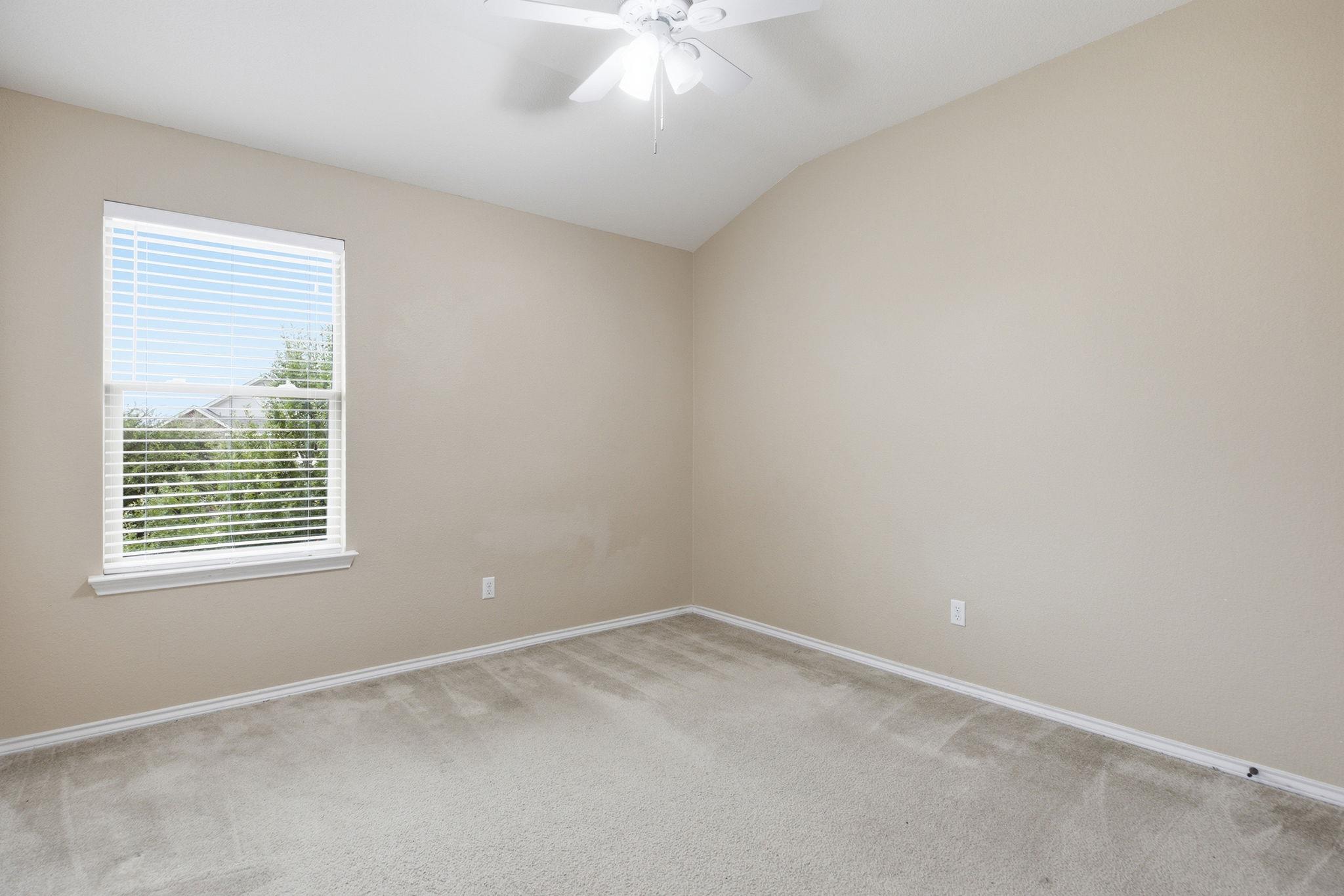 2950 E Old Settlers Blvd #29 Property Photo 33