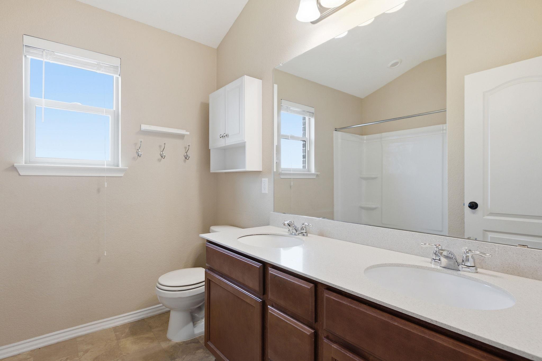 2950 E Old Settlers Blvd #29 Property Photo 35