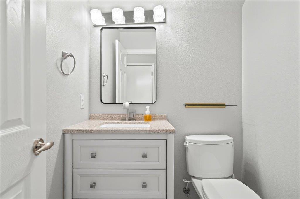 5301 Deerwood Ln Property Photo 18
