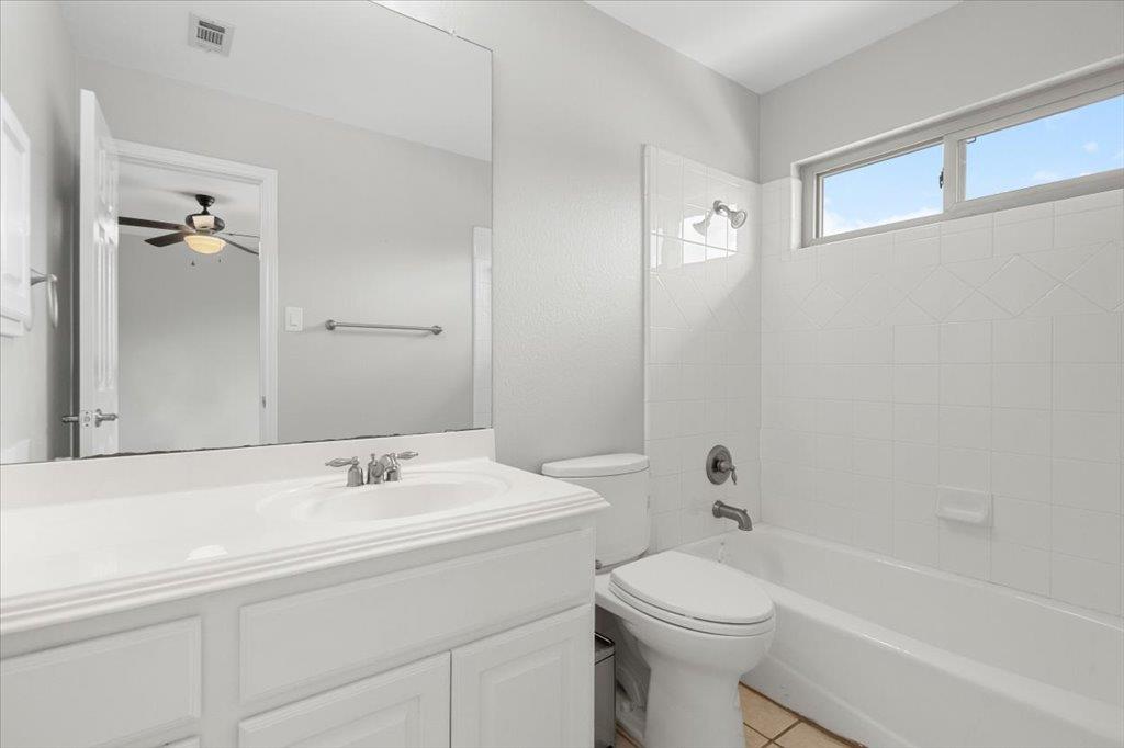 5301 Deerwood Ln Property Photo 23