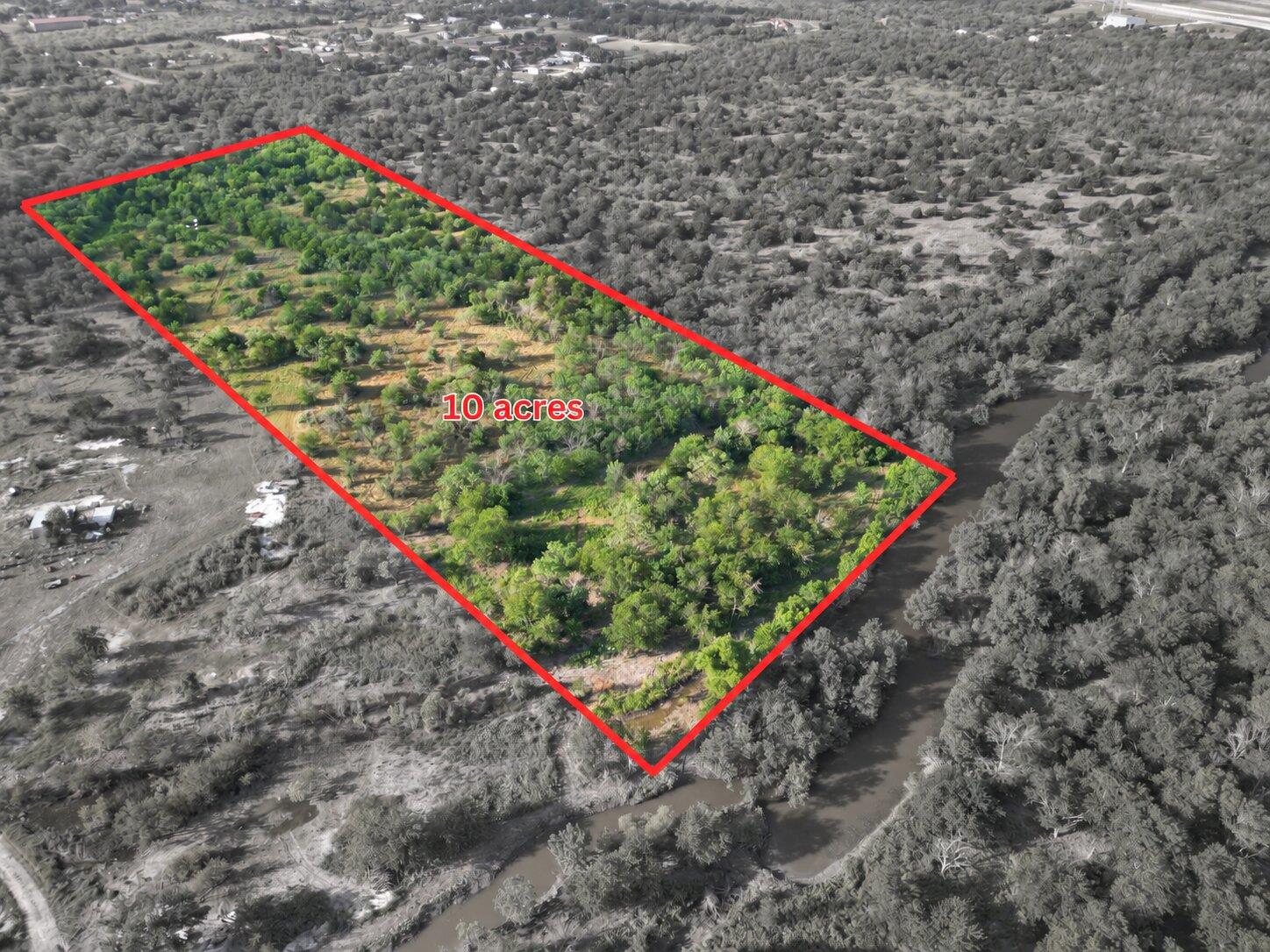 - - Dr Property Photo 4