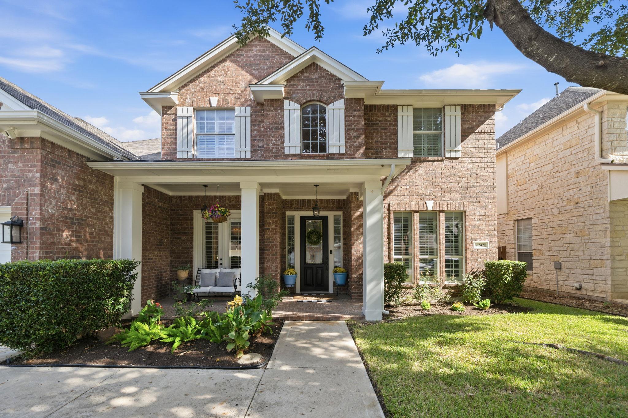 2421 Arbor Dr Picture