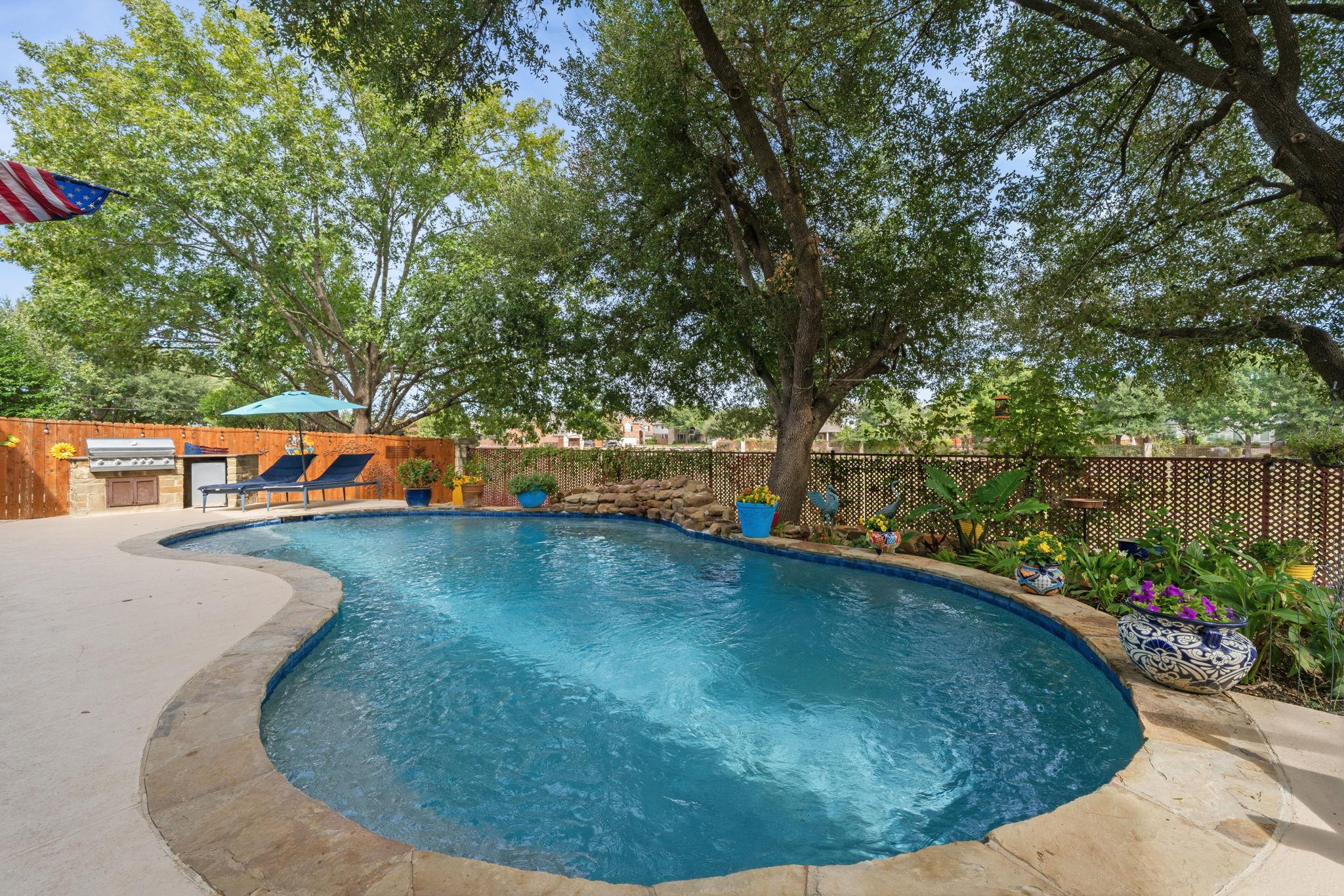 2421 Arbor Dr Property Photo 35