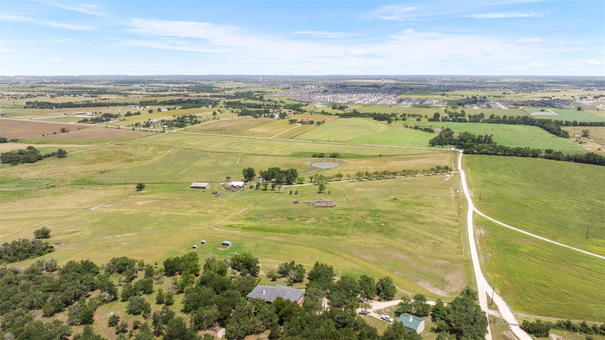 100 Rundberg Dr Property Photo 12