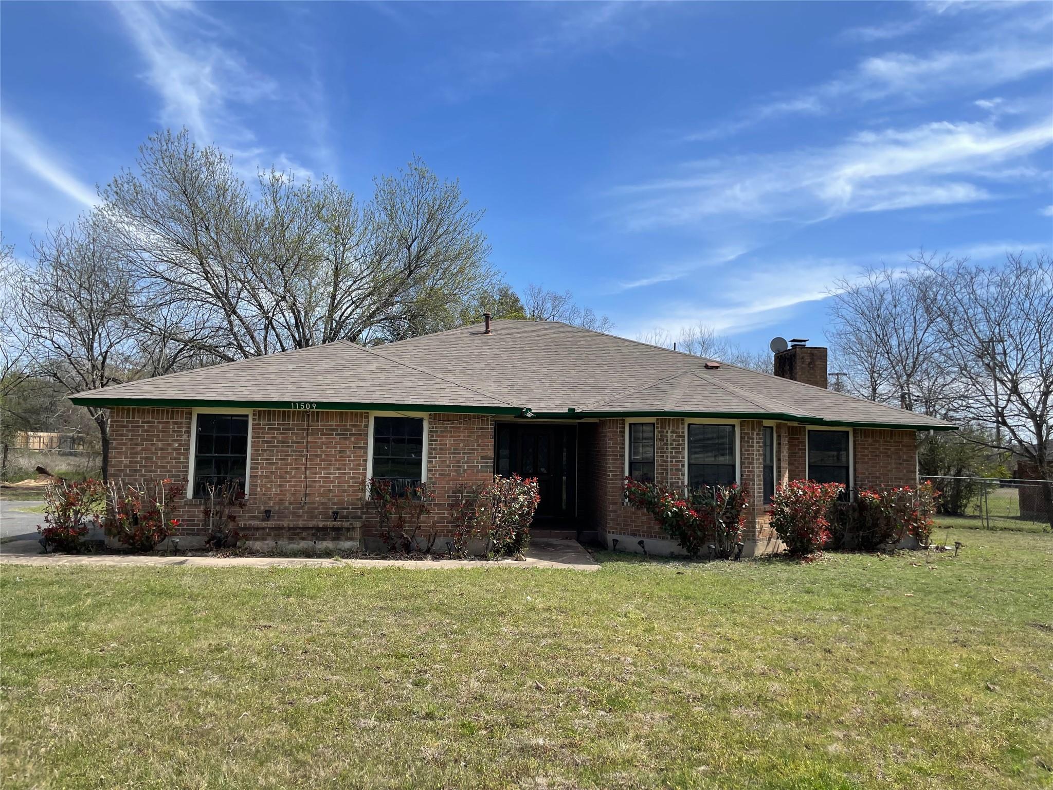 11509 Sombrero Dr Property Photo 2