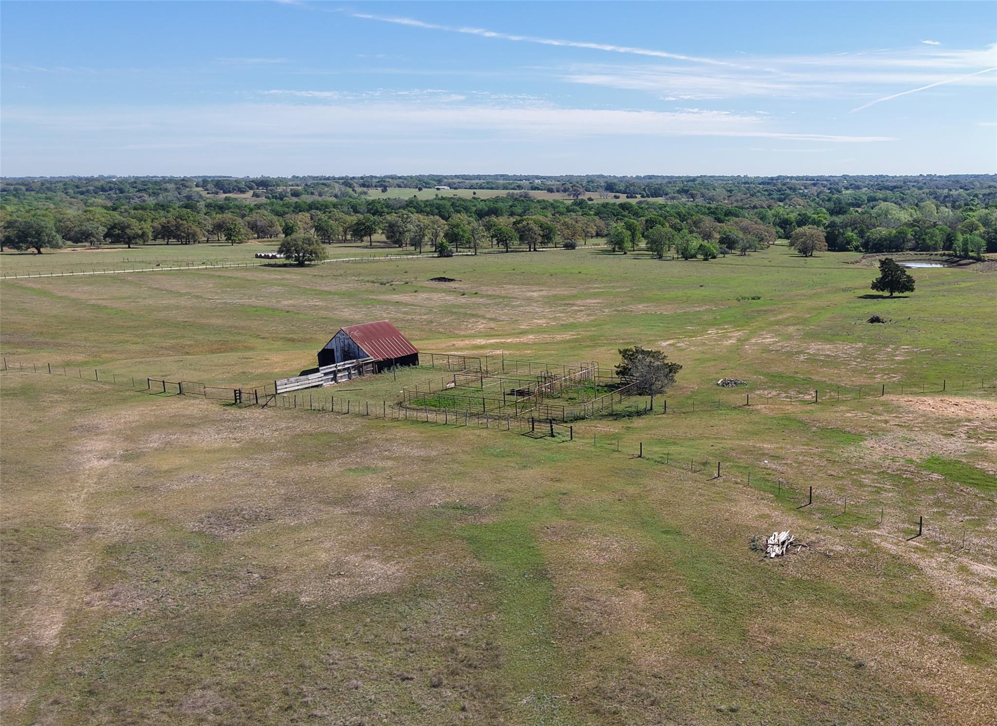 2745 Holub Rd Property Photo 15