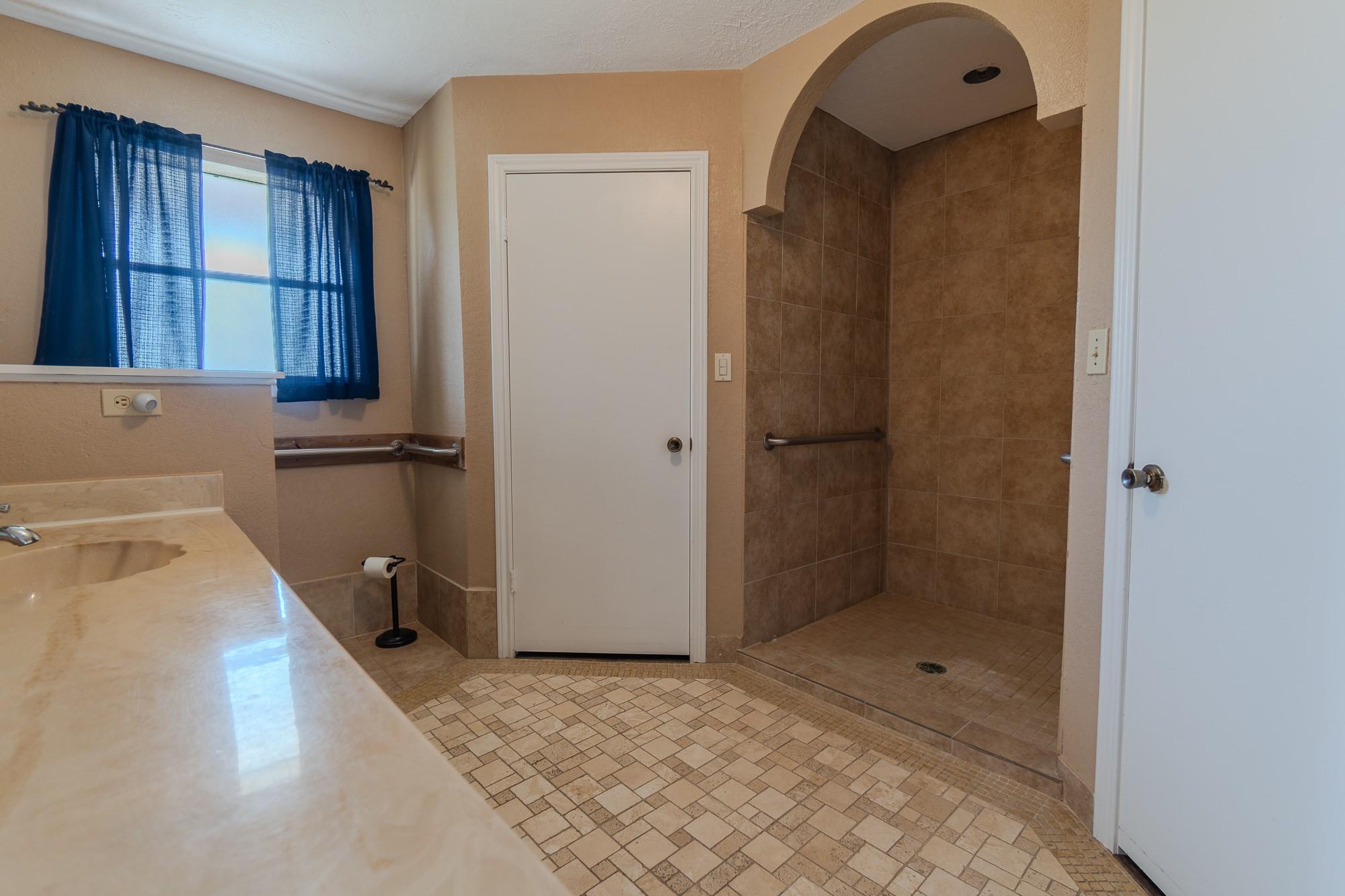2745 Holub Rd Property Photo 37