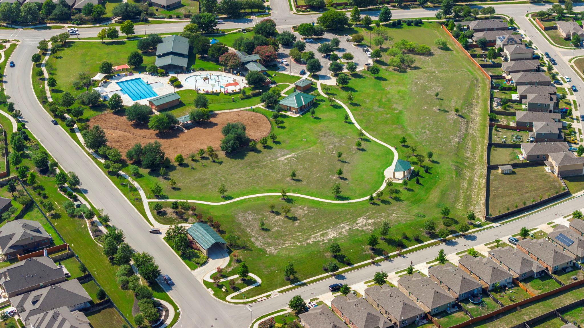 350 Purple Heart Dr Property Photo 33