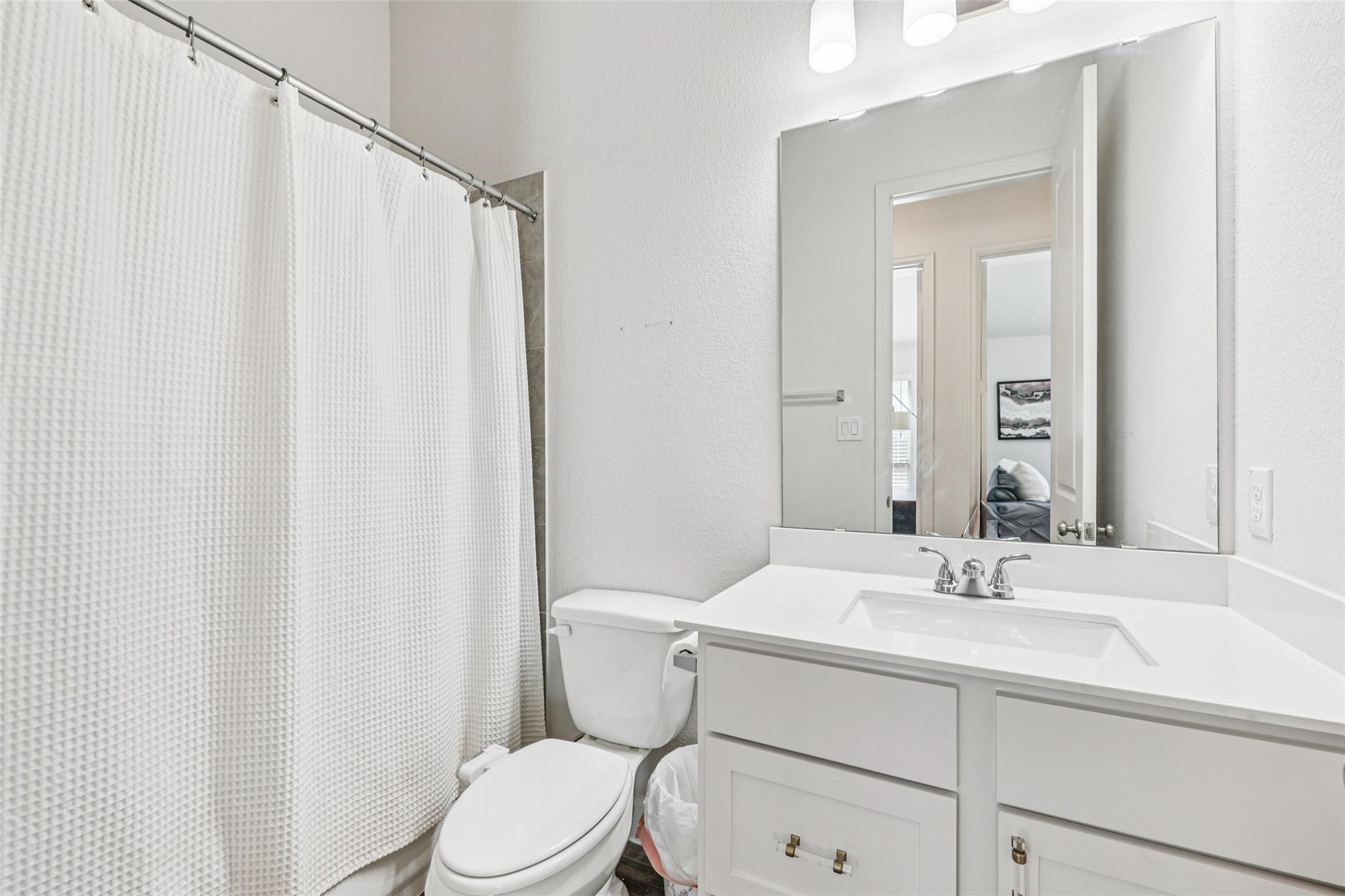 14521 Kira Ln Property Photo 30
