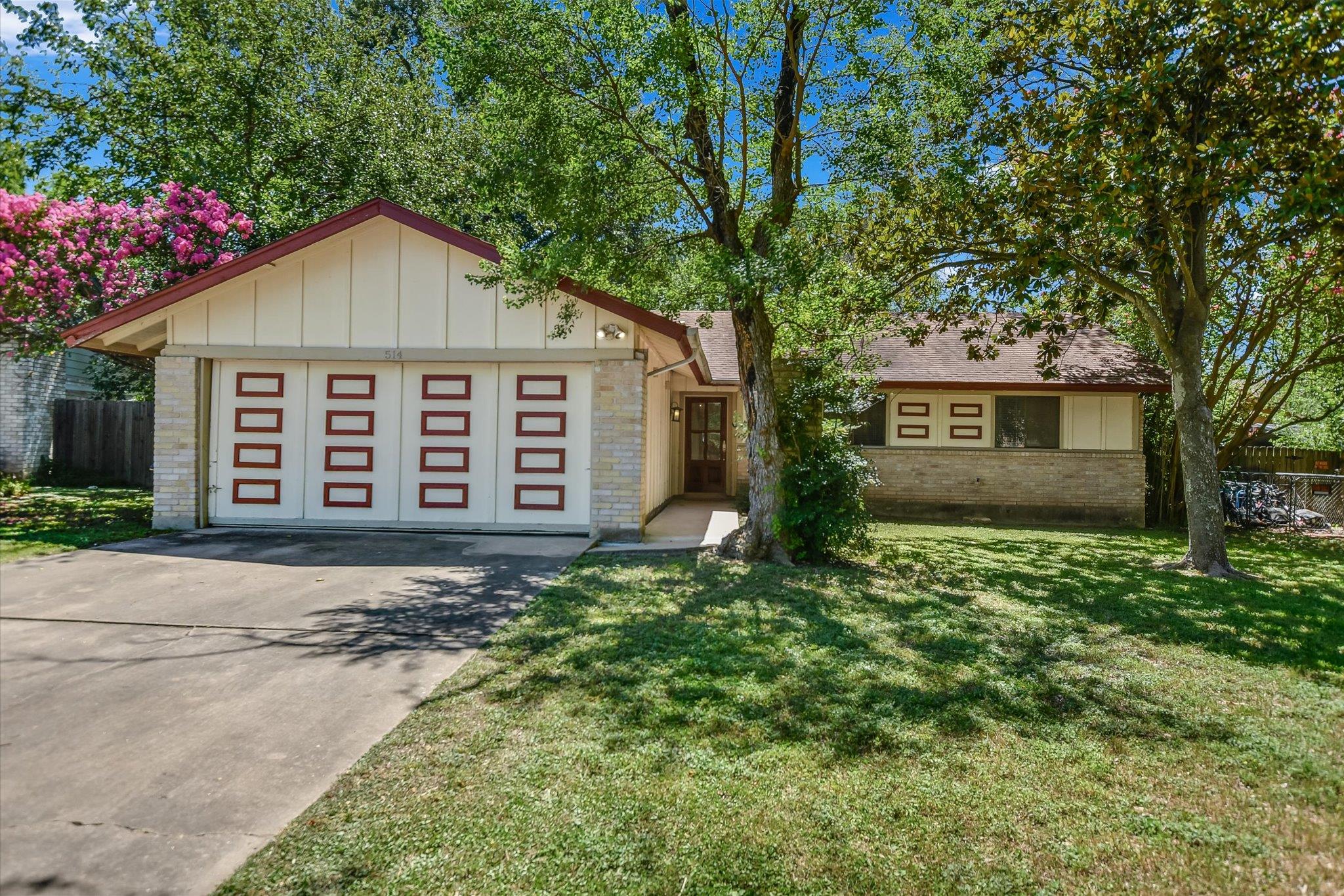 514 Chihuahua Trl Property Photo 1