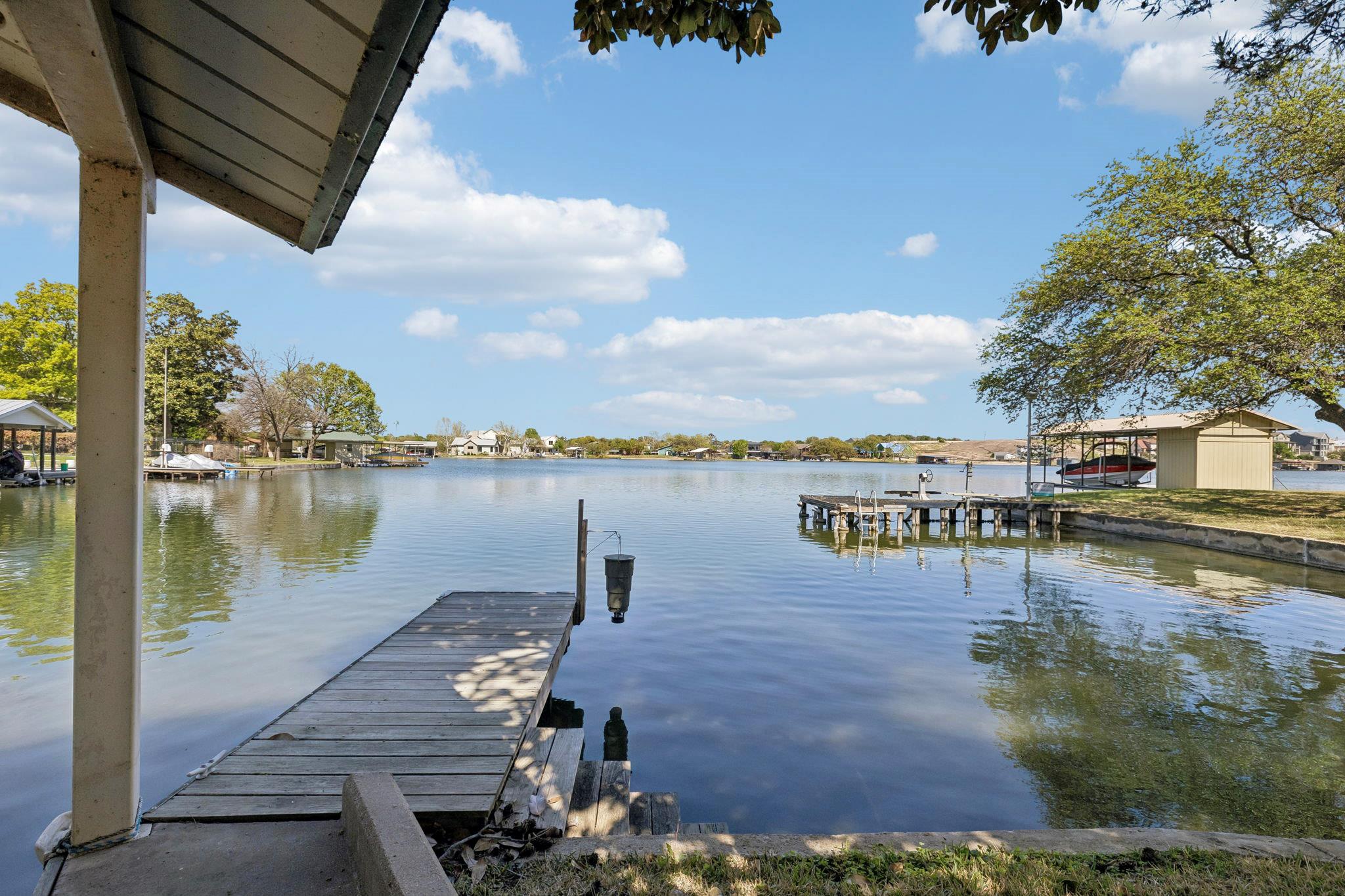 619 Clear Cove Dr Property Photo 1