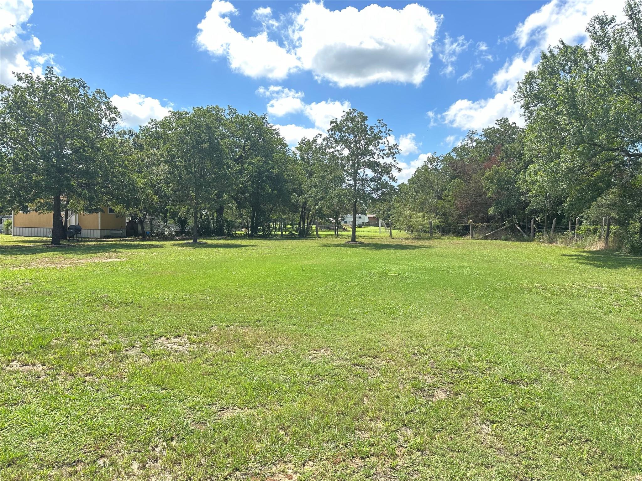 126 Scarlet Harts Ln Property Photo 15