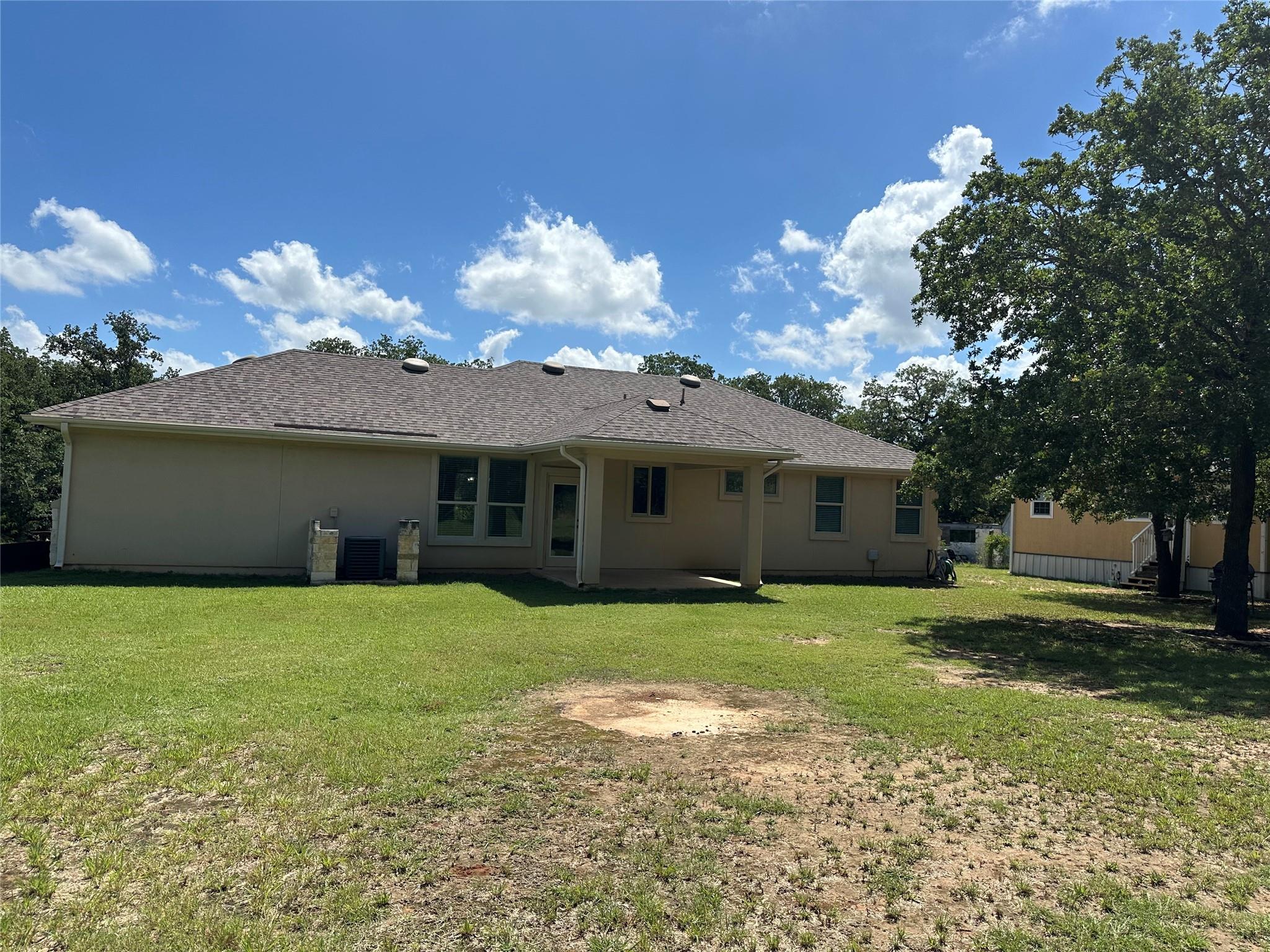 126 Scarlet Harts Ln Property Photo 16