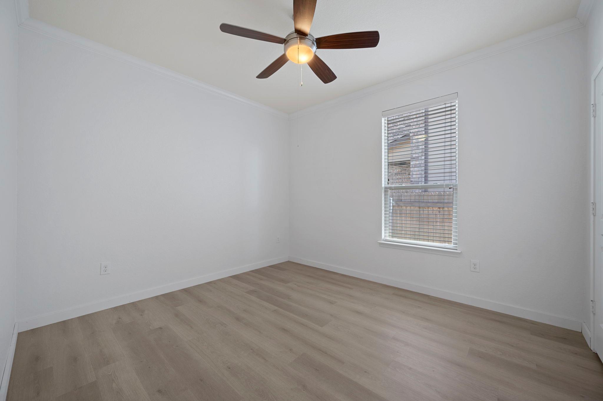 709 Screech Owl Dr Property Photo 19