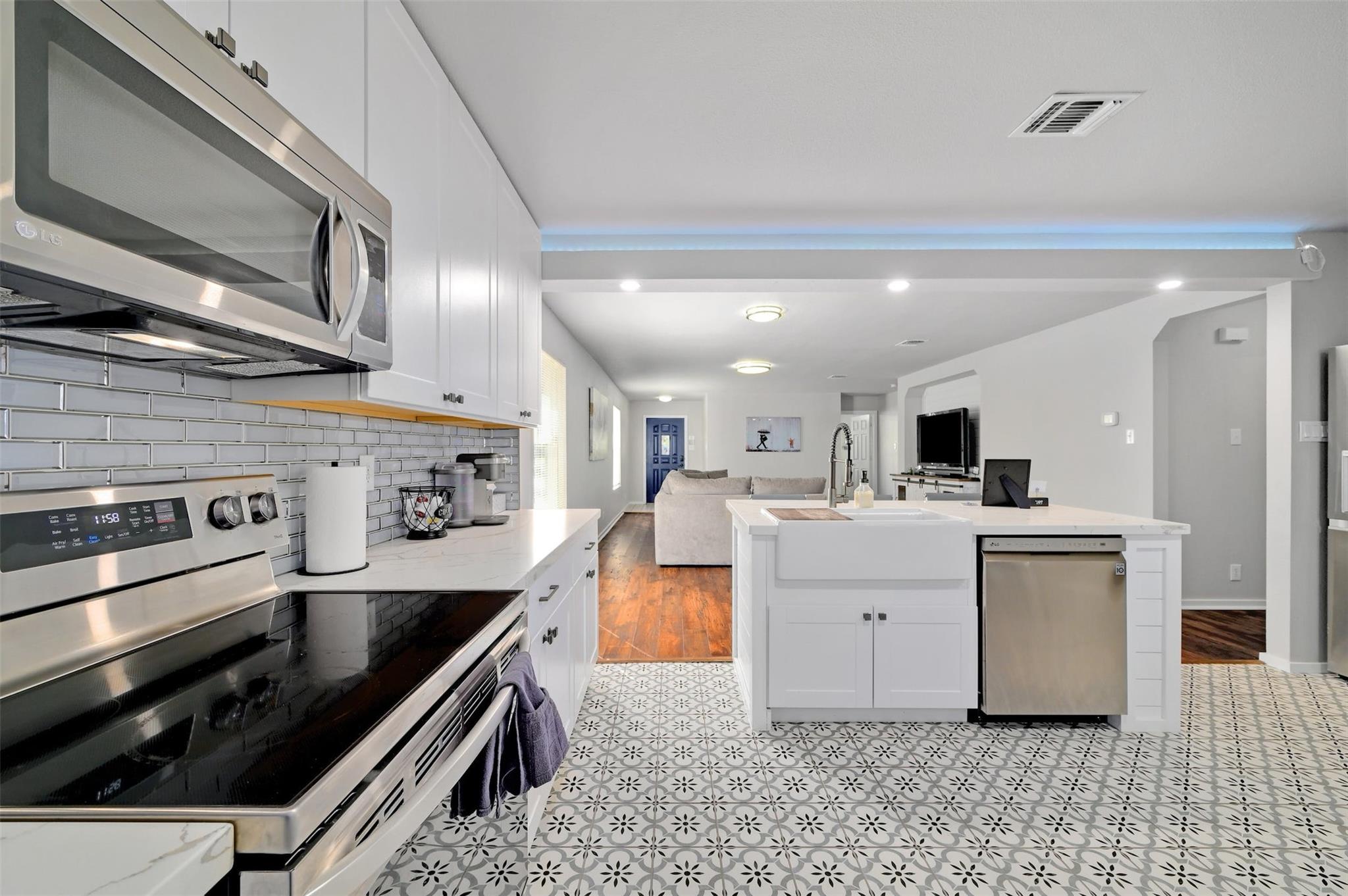610 Duke Bnd Property Photo 9