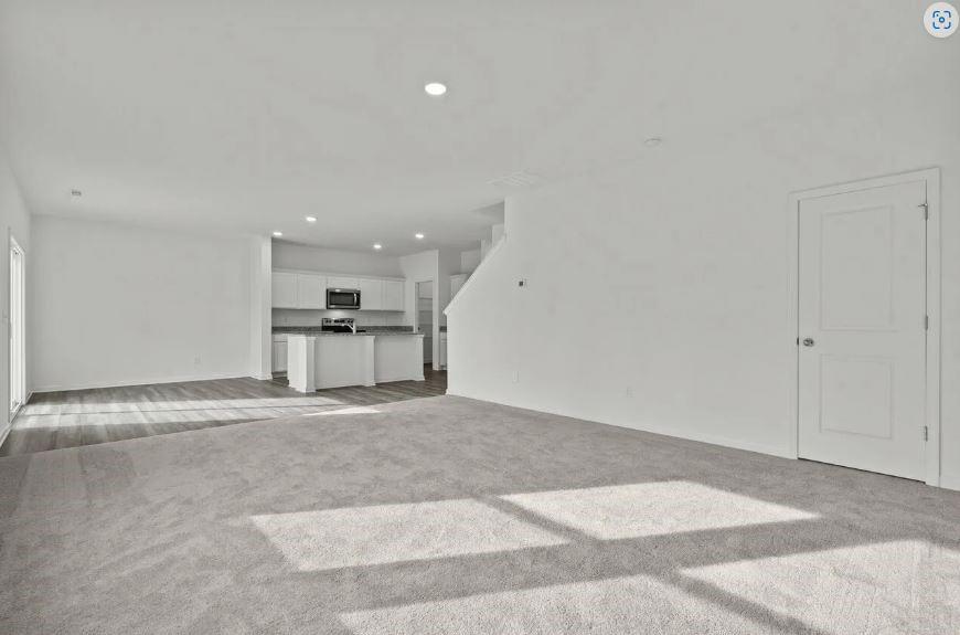 105 Blazilmar Ln Property Photo 13