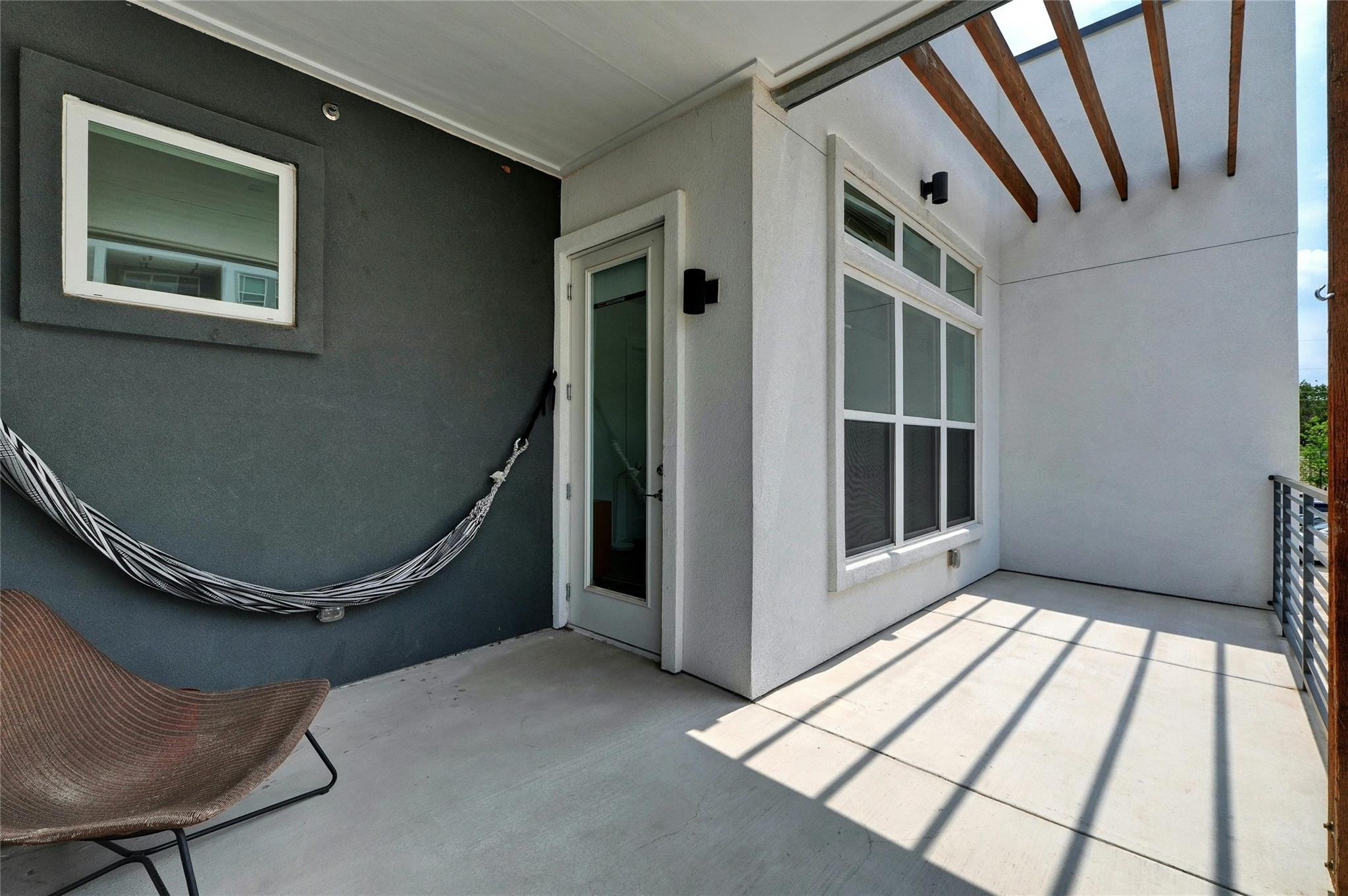 4901 Springdale Rd #102 Property Photo 26