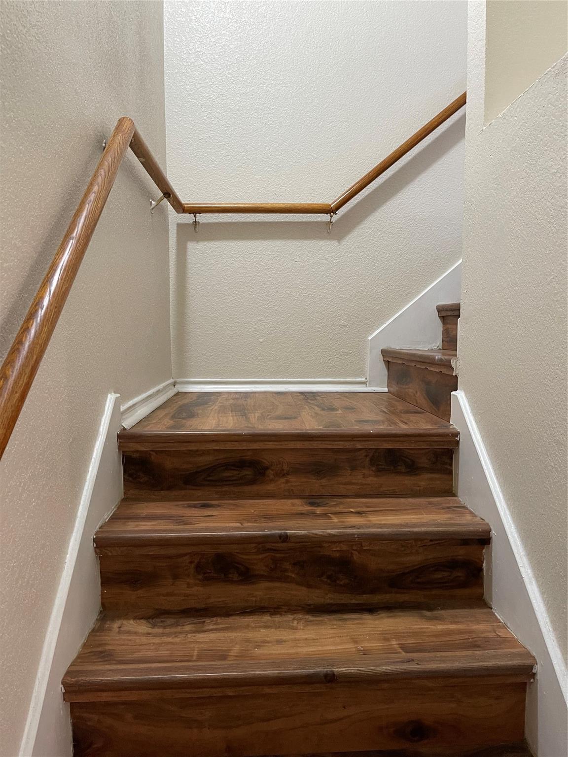 1013 Christopher St #a Property Photo 7