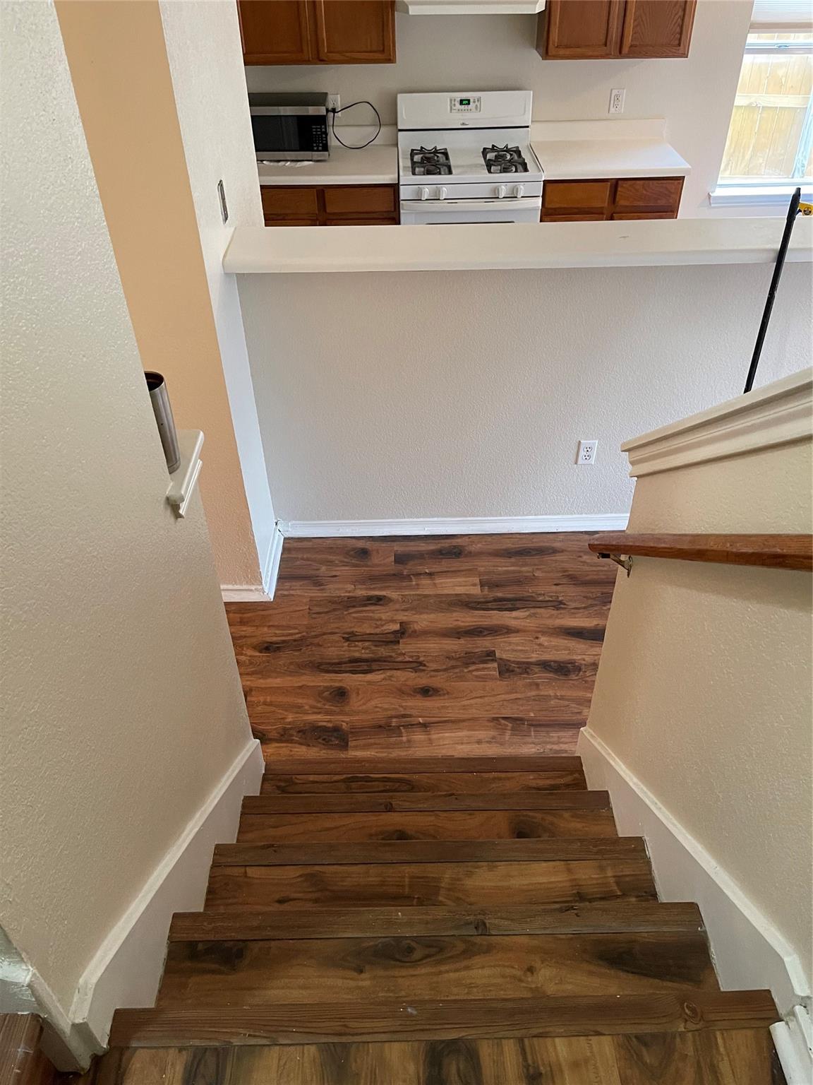 1013 Christopher St #a Property Photo 8