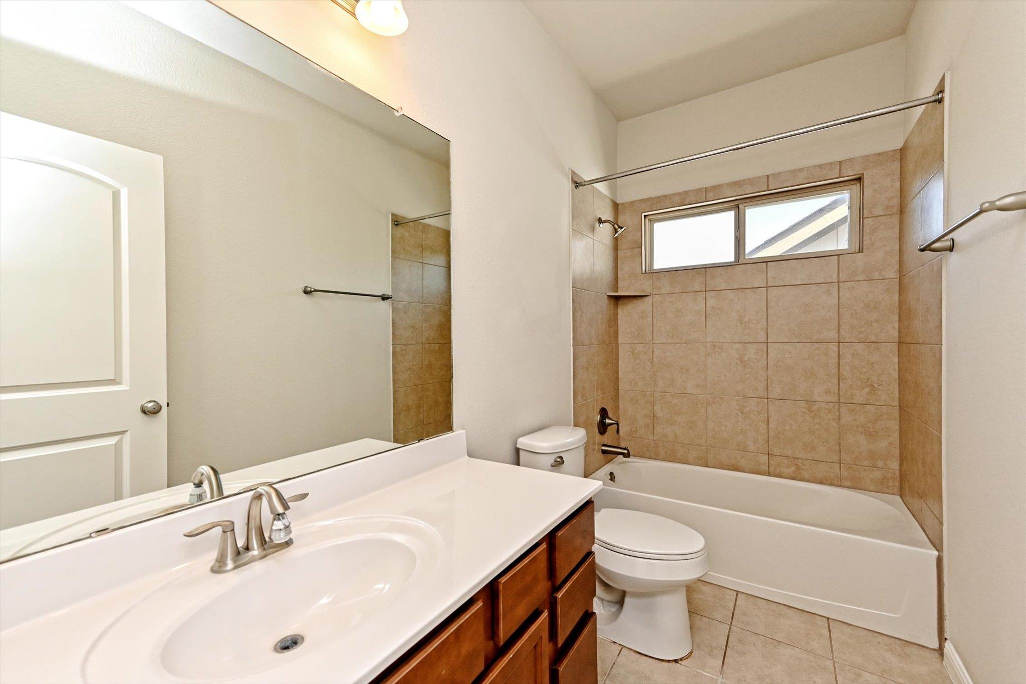 7337 Menchaca Rd #32 Property Photo 26